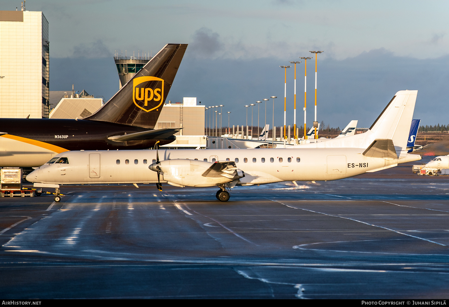 Aircraft Photo of ES-NSI | Saab 2000 | AirHistory.net #423653