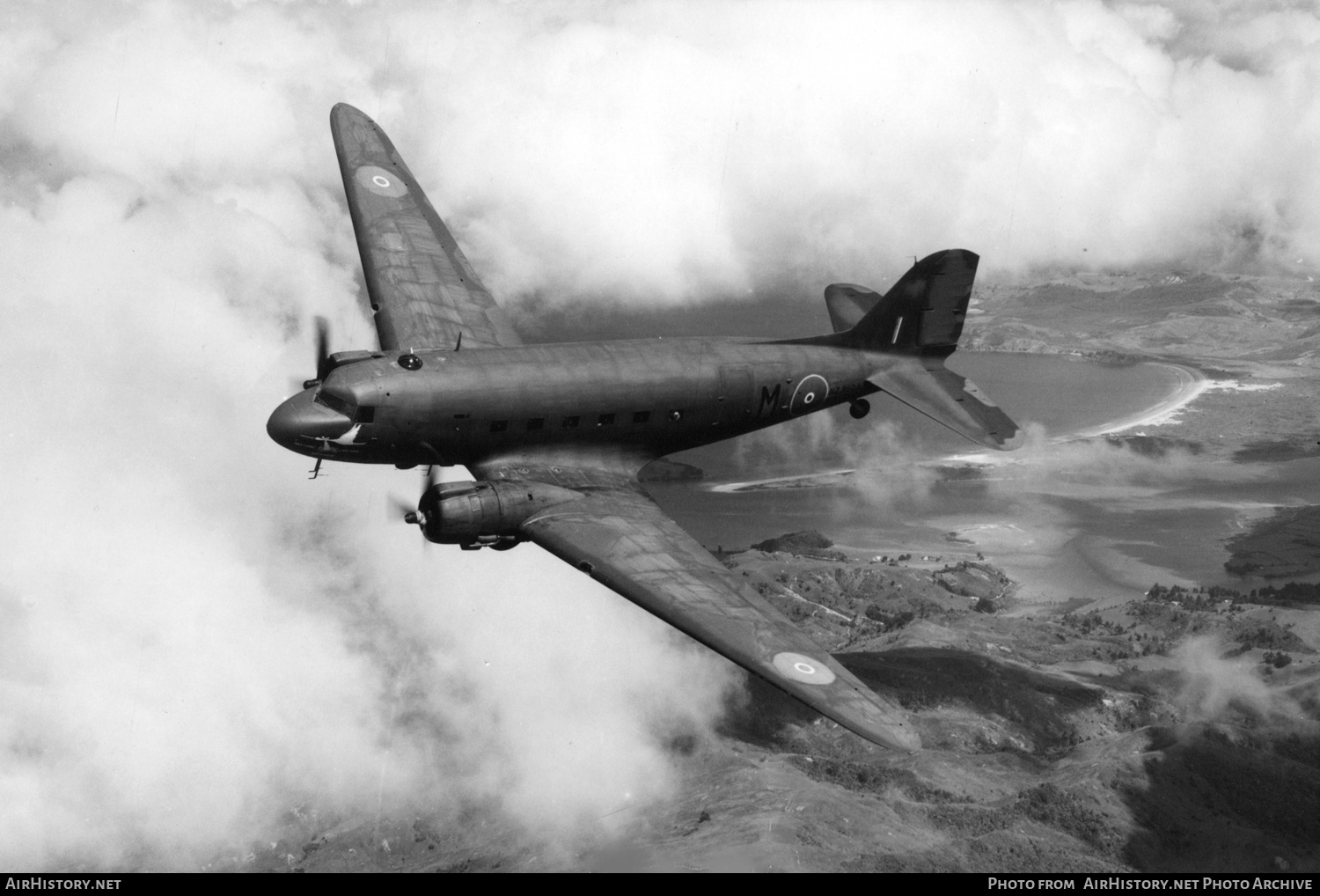 Aircraft Photo of NZ3502 | Douglas C-47A Skytrain | New Zealand - Air Force | AirHistory.net #423704