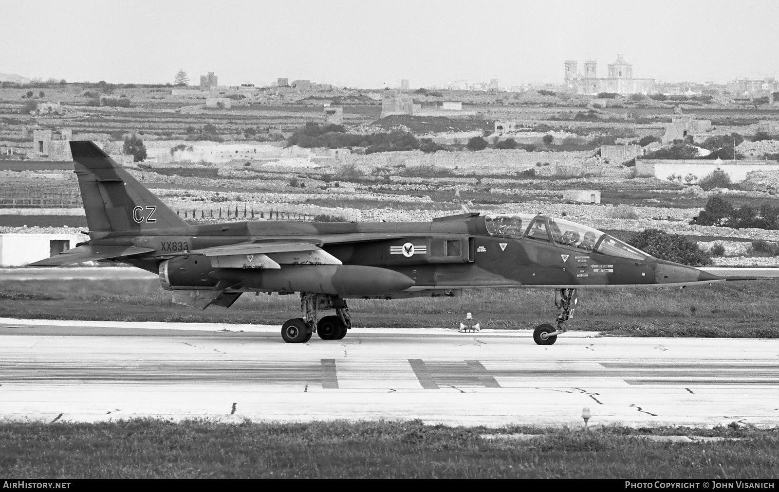 Aircraft Photo of XX833 | Sepecat Jaguar T2 | UK - Air Force | AirHistory.net #423730