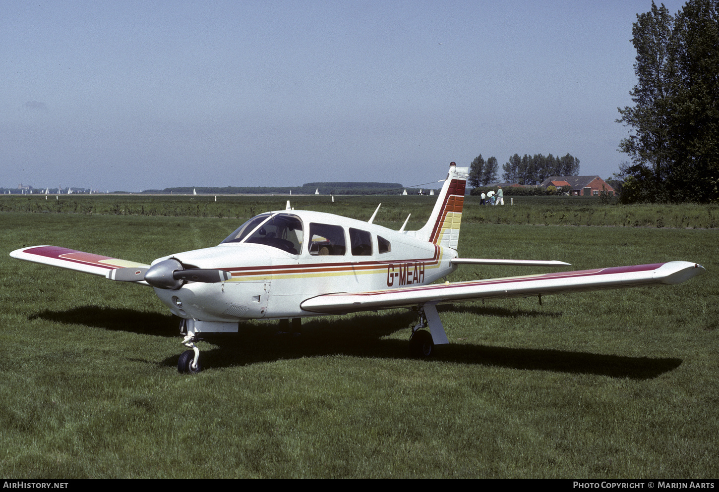 Aircraft Photo of G-MEAH | Piper PA-28R-200 Cherokee Arrow II | AirHistory.net #423764