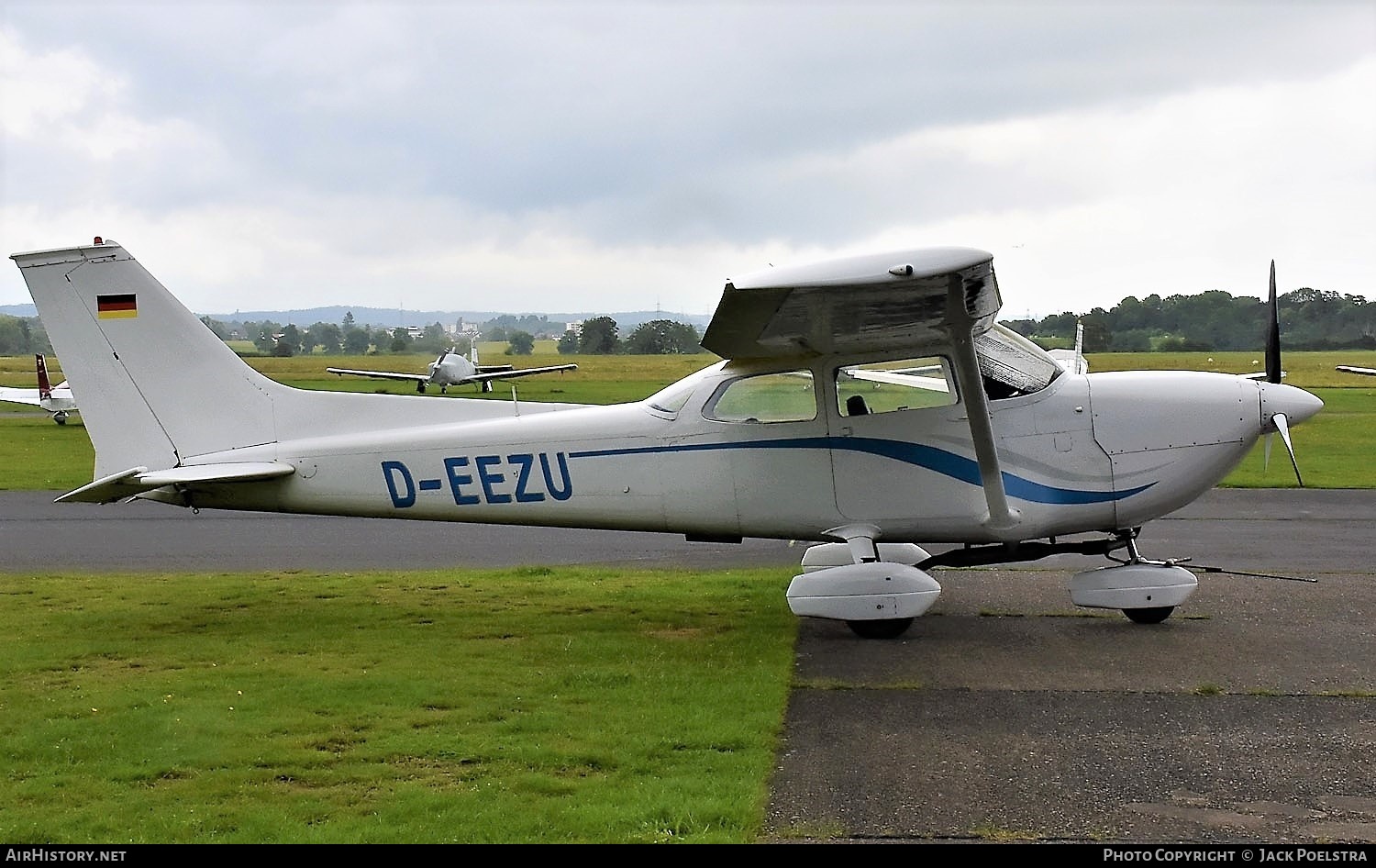 Aircraft Photo of D-EEZU | Reims FR172H Reims Rocket | AirHistory.net #423802