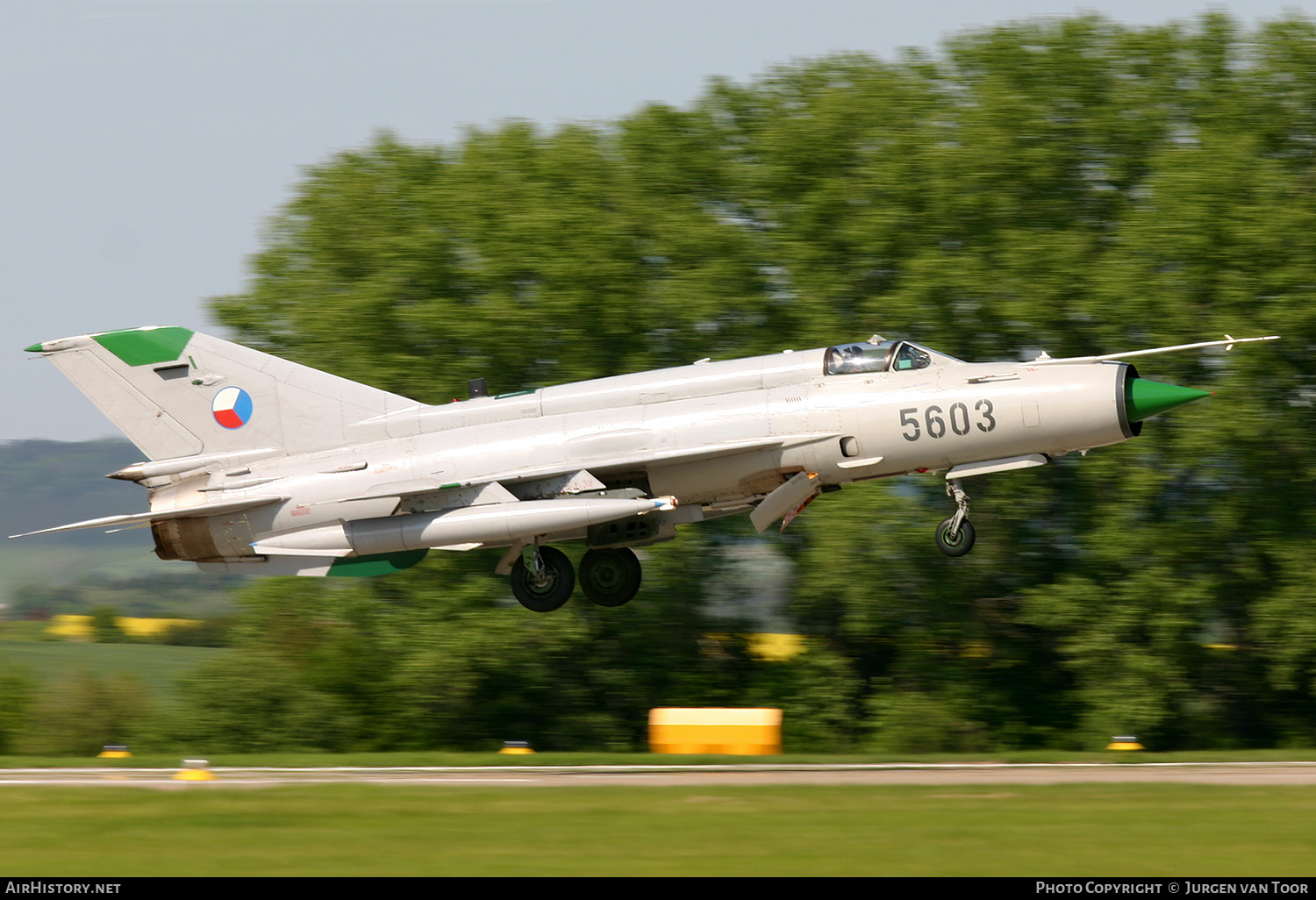 Aircraft Photo of 5603 | Mikoyan-Gurevich MiG-21MFN | Czechia - Air Force | AirHistory.net #423830