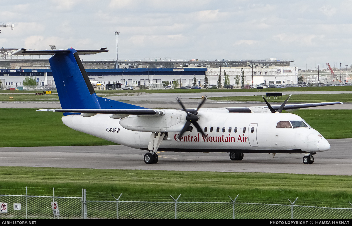 Aircraft Photo of C-FJFW | De Havilland Canada DHC-8-311 Dash 8 | Central Mountain Air - CMA | AirHistory.net #423922