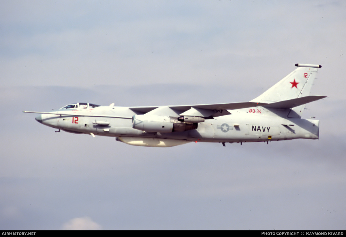 Aircraft Photo of 144841 | Douglas ERA-3B Skywarrior | USA - Navy | AirHistory.net #423929