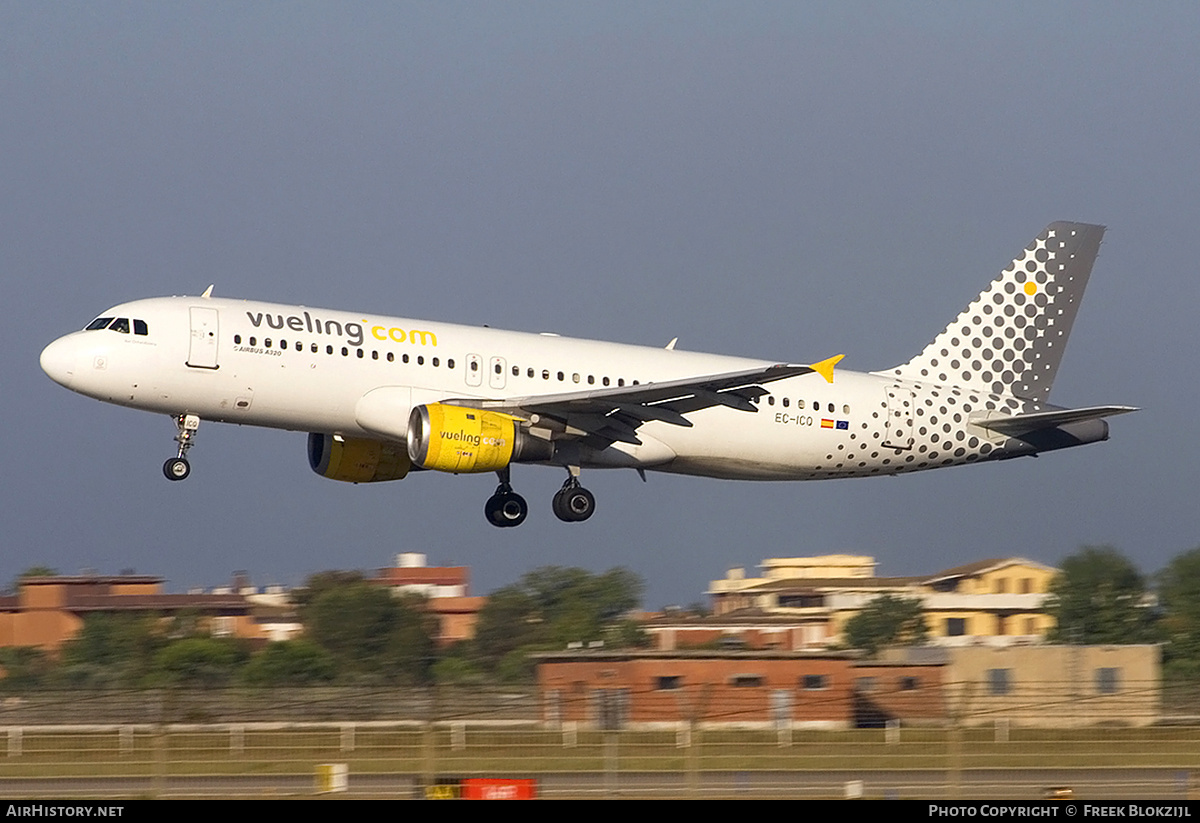 Aircraft Photo of EC-ICQ | Airbus A320-211 | Vueling Airlines | AirHistory.net #424000