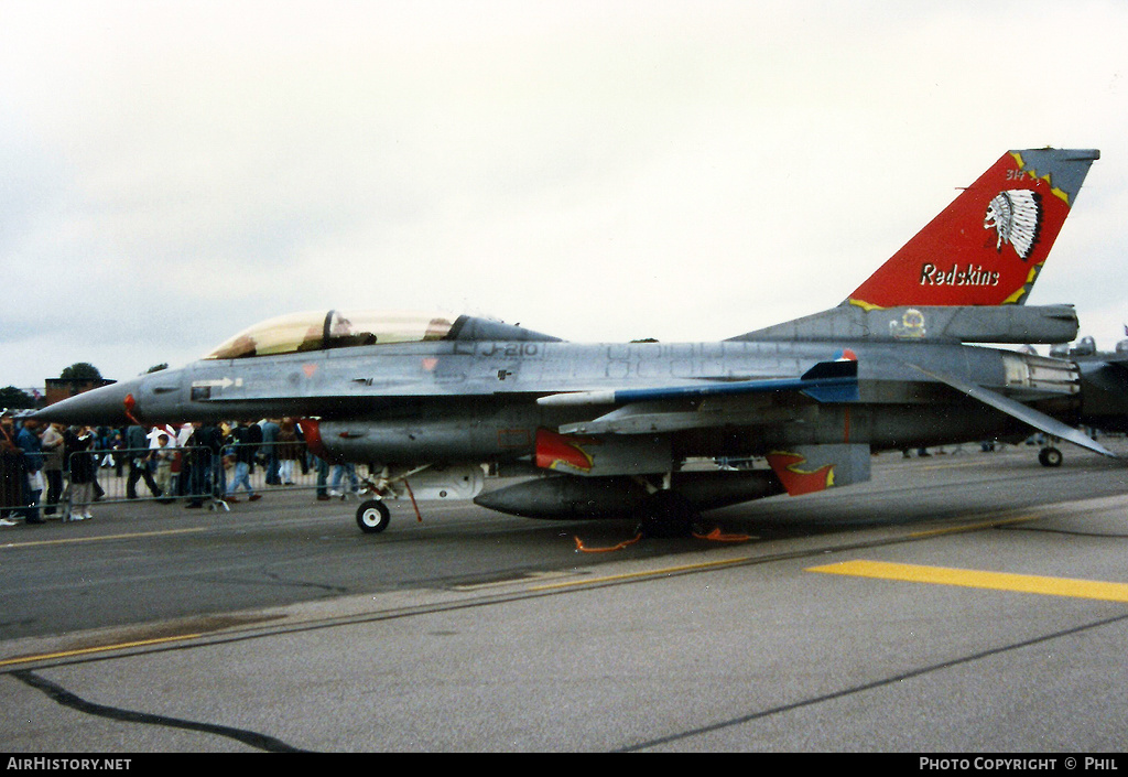Aircraft Photo of J-210 | General Dynamics F-16B Fighting Falcon | Netherlands - Air Force | AirHistory.net #424093