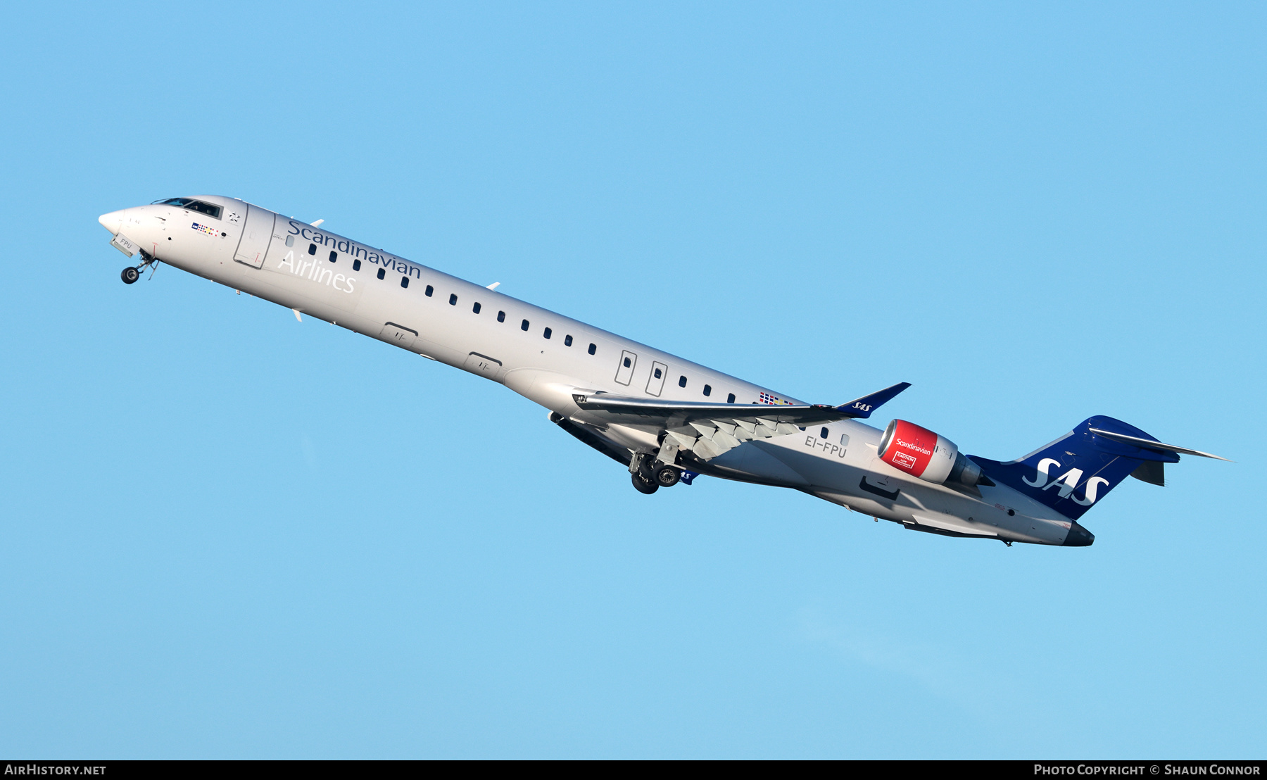 Aircraft Photo of EI-FPU | Bombardier CRJ-900LR (CL-600-2D24) | Scandinavian Airlines - SAS | AirHistory.net #424167