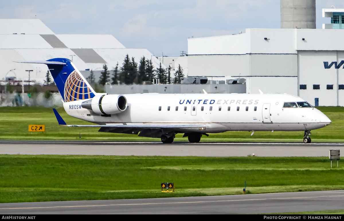 Aircraft Photo of N910SW | Bombardier CRJ-200LR (CL-600-2B19) | United Express | AirHistory.net #424170
