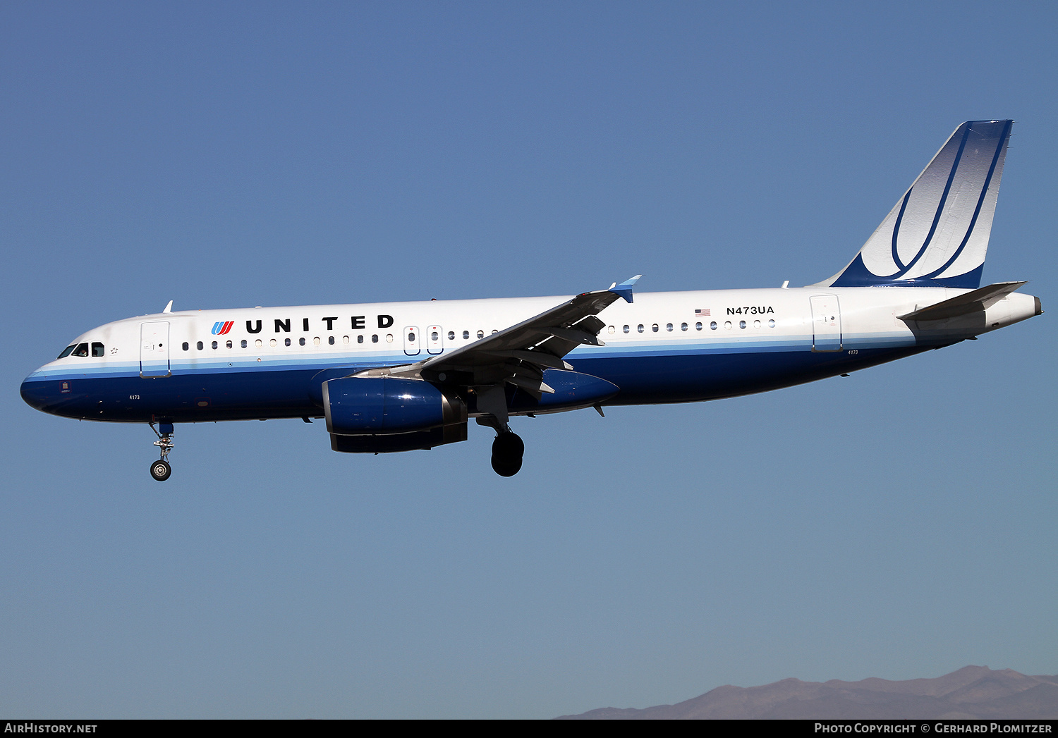 Aircraft Photo of N473UA | Airbus A320-232 | United Airlines | AirHistory.net #424176