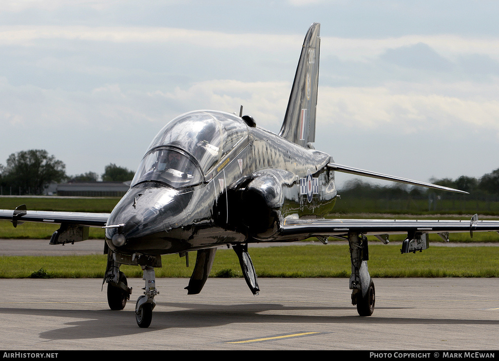 Aircraft Photo of XX203 | British Aerospace Hawk T.1A | UK - Air Force | AirHistory.net #424191