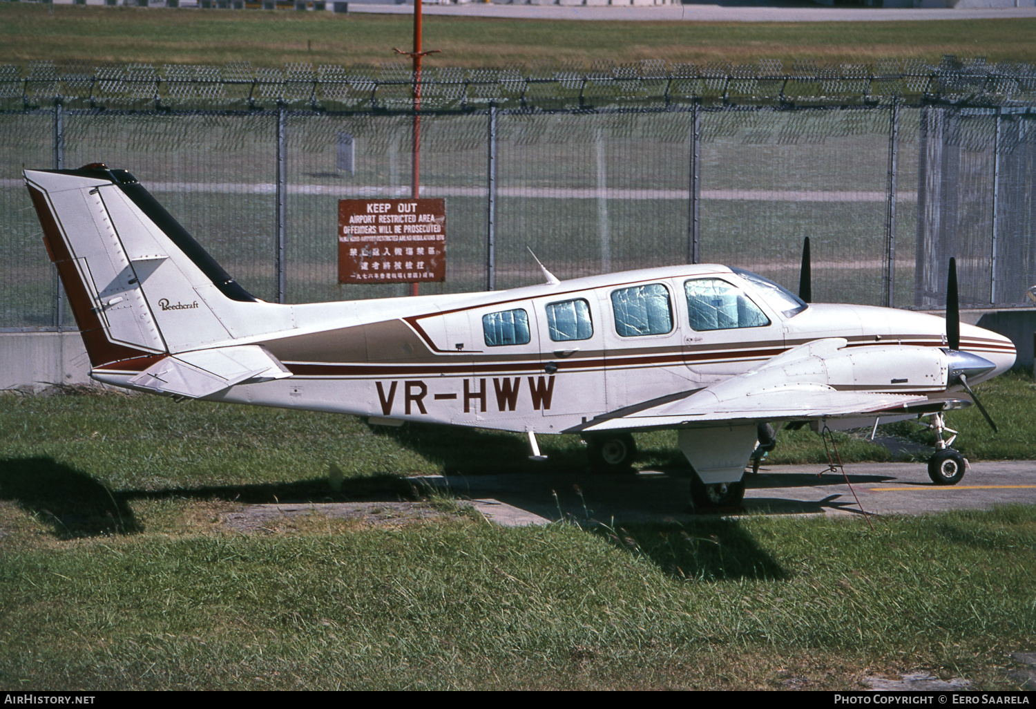 Aircraft Photo of VR-HWW | Beech 58 Baron | AirHistory.net #424219