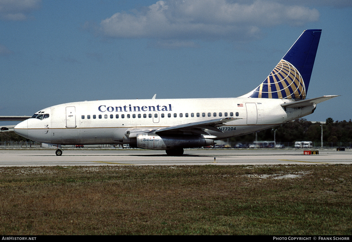 Aircraft Photo of N77204 | Boeing 737-130 | Continental Airlines | AirHistory.net #424275