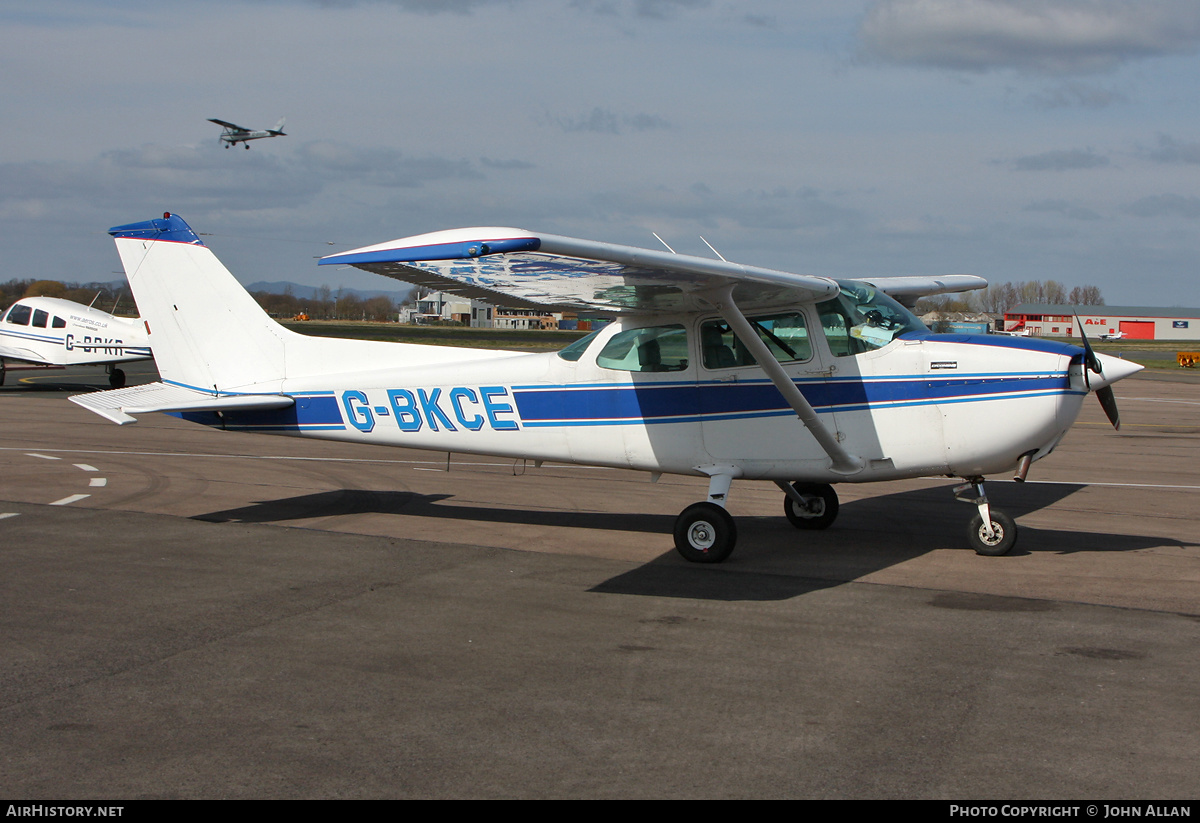 Aircraft Photo of G-BKCE | Reims F172P Skyhawk | AirHistory.net #424276
