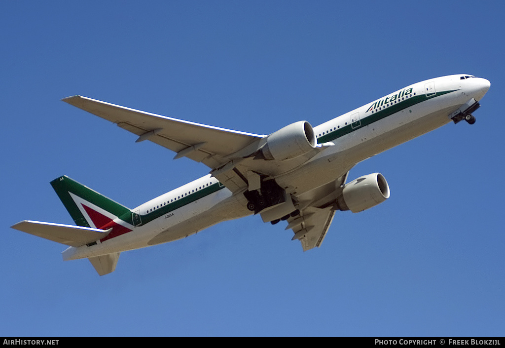 Aircraft Photo of I-DISA | Boeing 777-243/ER | Alitalia | AirHistory.net #424399