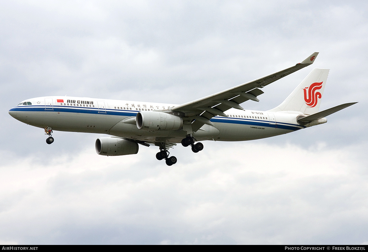 Aircraft Photo of B-6132 | Airbus A330-243 | Air China | AirHistory.net #424409