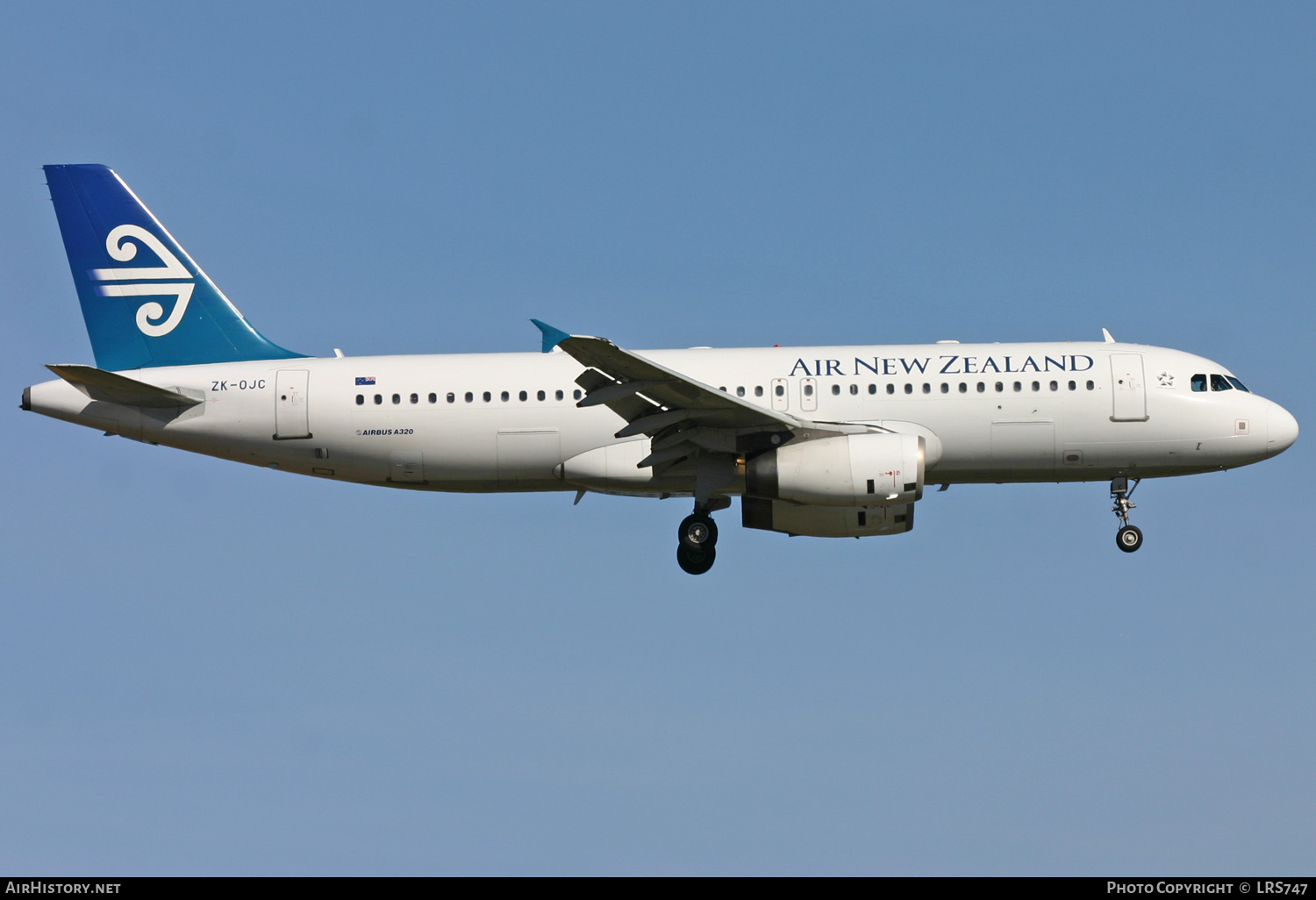 Aircraft Photo of ZK-OJC | Airbus A320-232 | Air New Zealand | AirHistory.net #424433