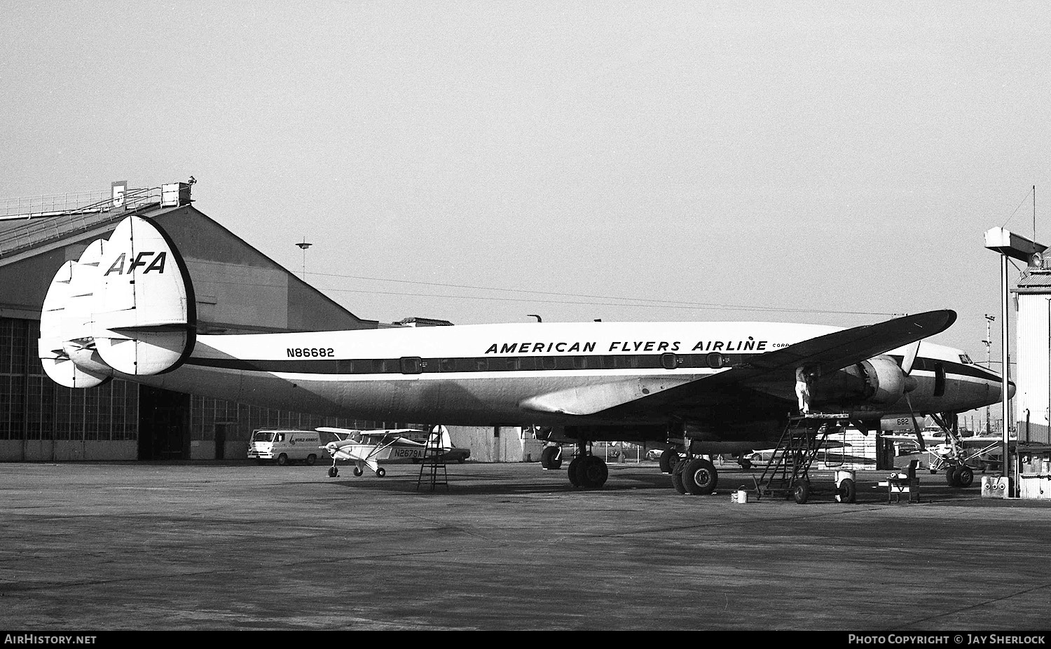 Aircraft Photo of N86682 | Lockheed L-1049G Super Constellation | American Flyers Airline - AFA | AirHistory.net #424438