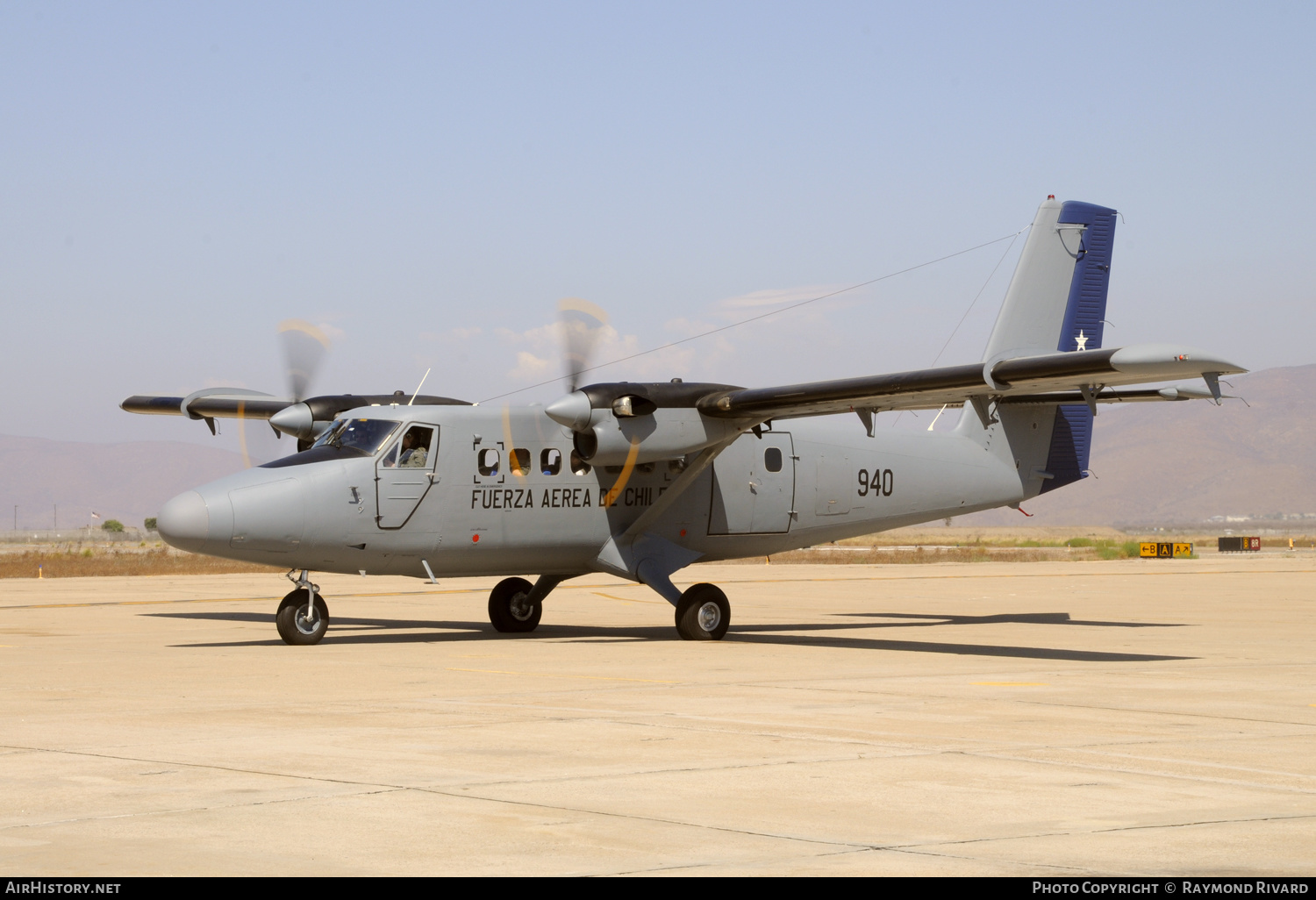 Aircraft Photo of 940 | De Havilland Canada DHC-6-100 Twin Otter | Chile - Air Force | AirHistory.net #424509