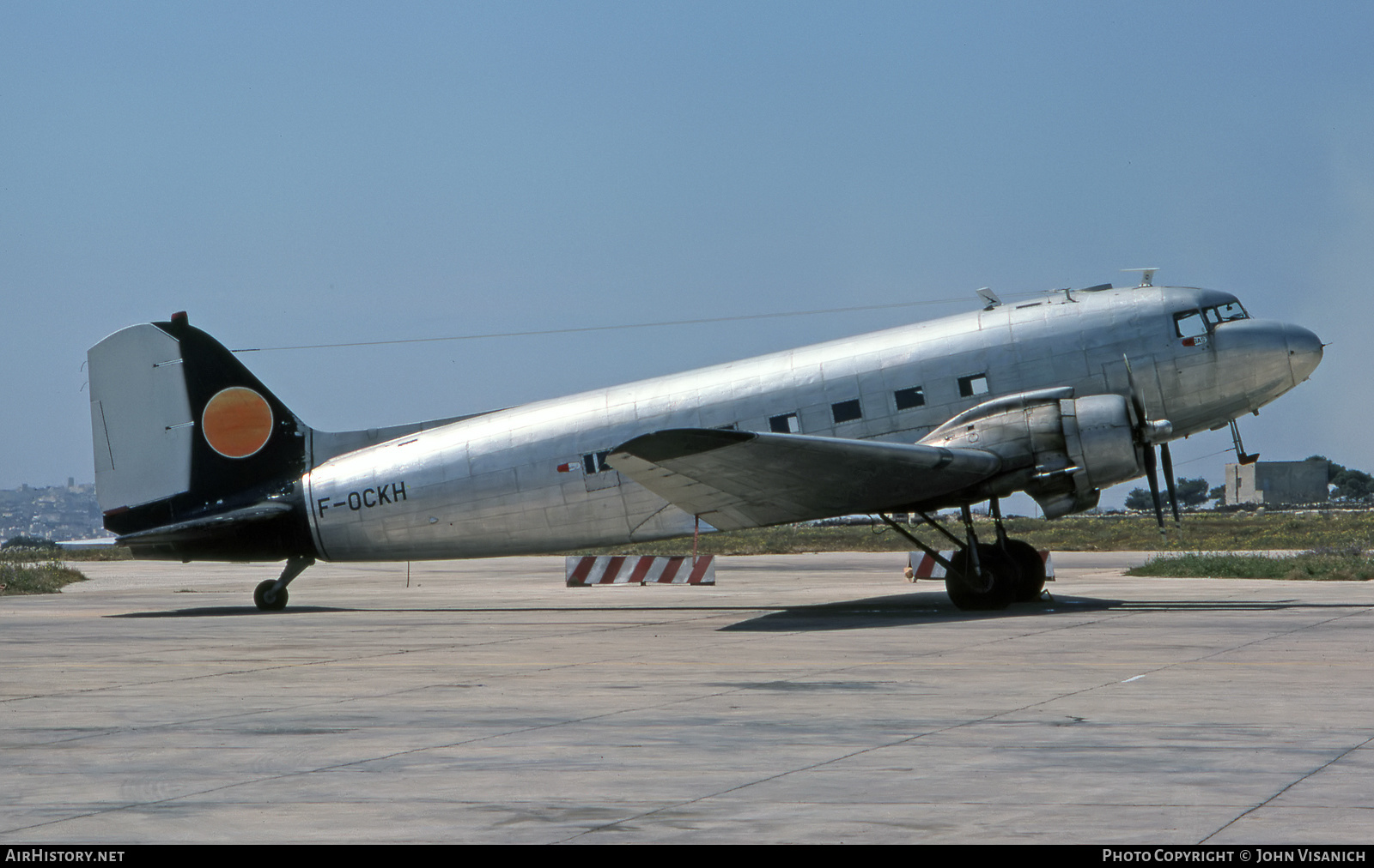 Aircraft Photo of F-OCKH | Douglas C-47A Skytrain | AirHistory.net #424631