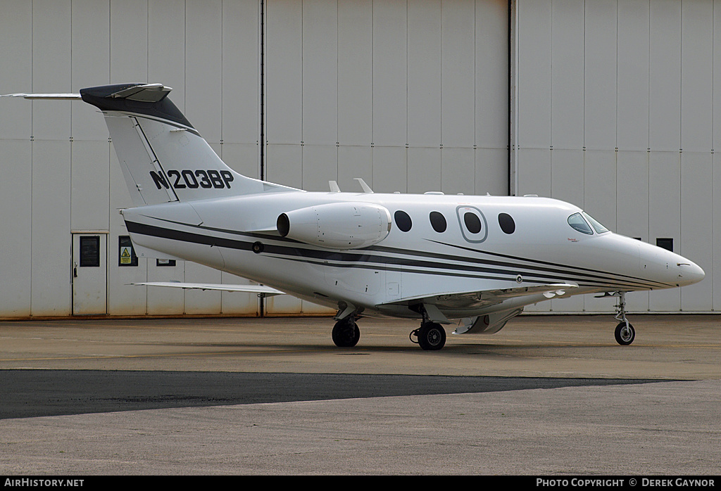 Aircraft Photo of N203BP | Hawker Beechcraft 390 Premier IA | AirHistory.net #424683