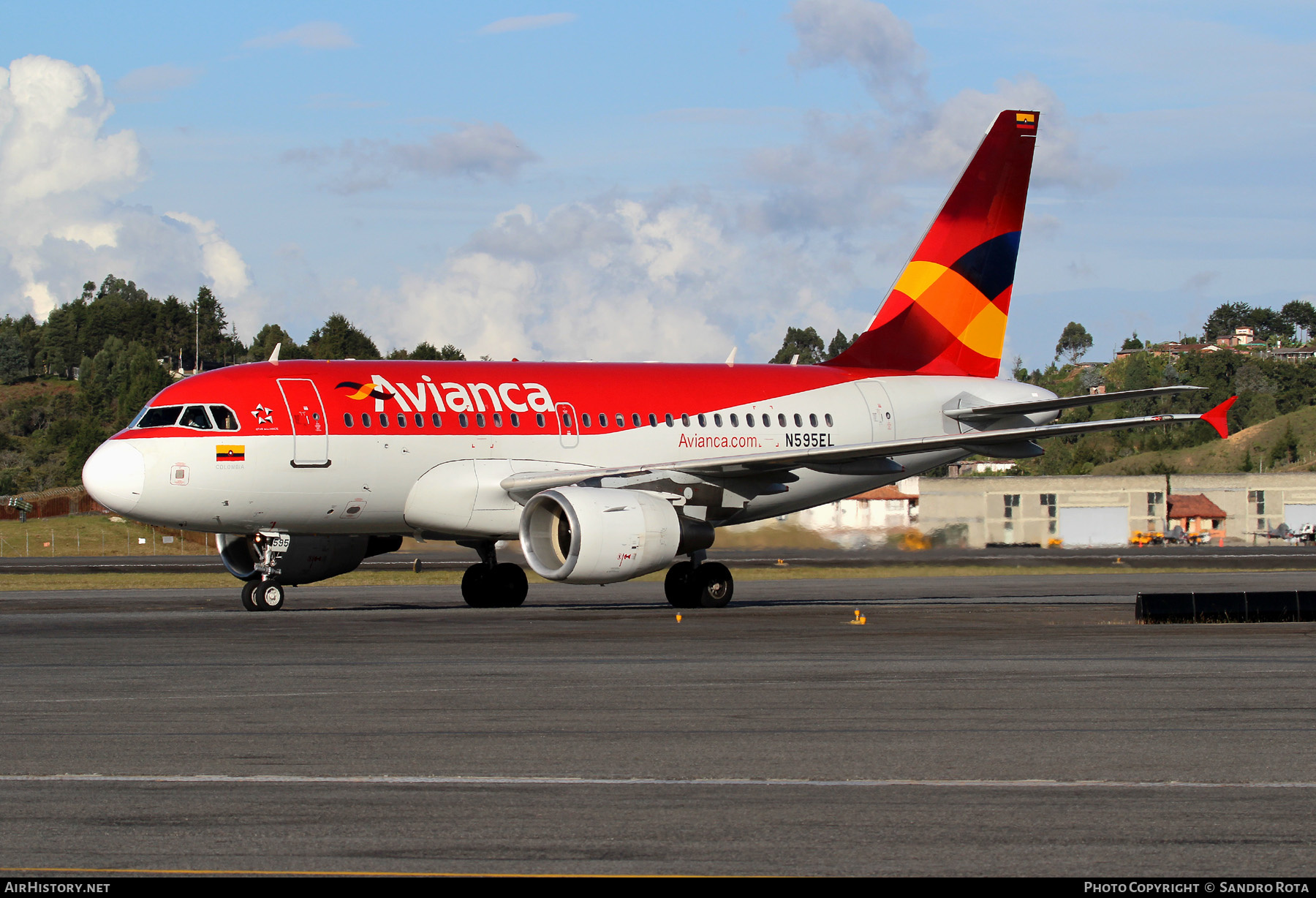 Aircraft Photo of N595EL | Airbus A318-111 | Avianca | AirHistory.net #424693