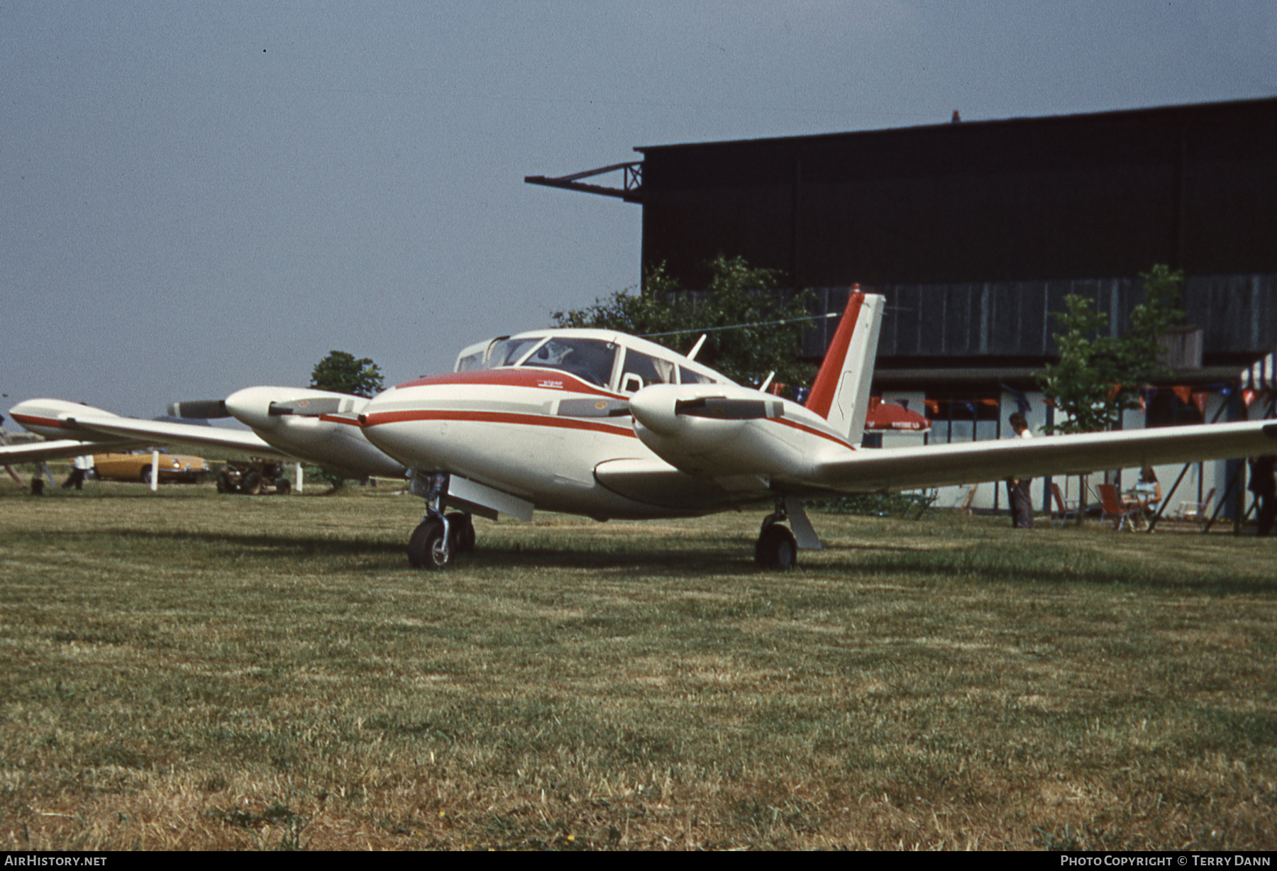 Aircraft Photo of N8853Y | Piper PA-39 Twin Comanche C/R | AirHistory.net #424721