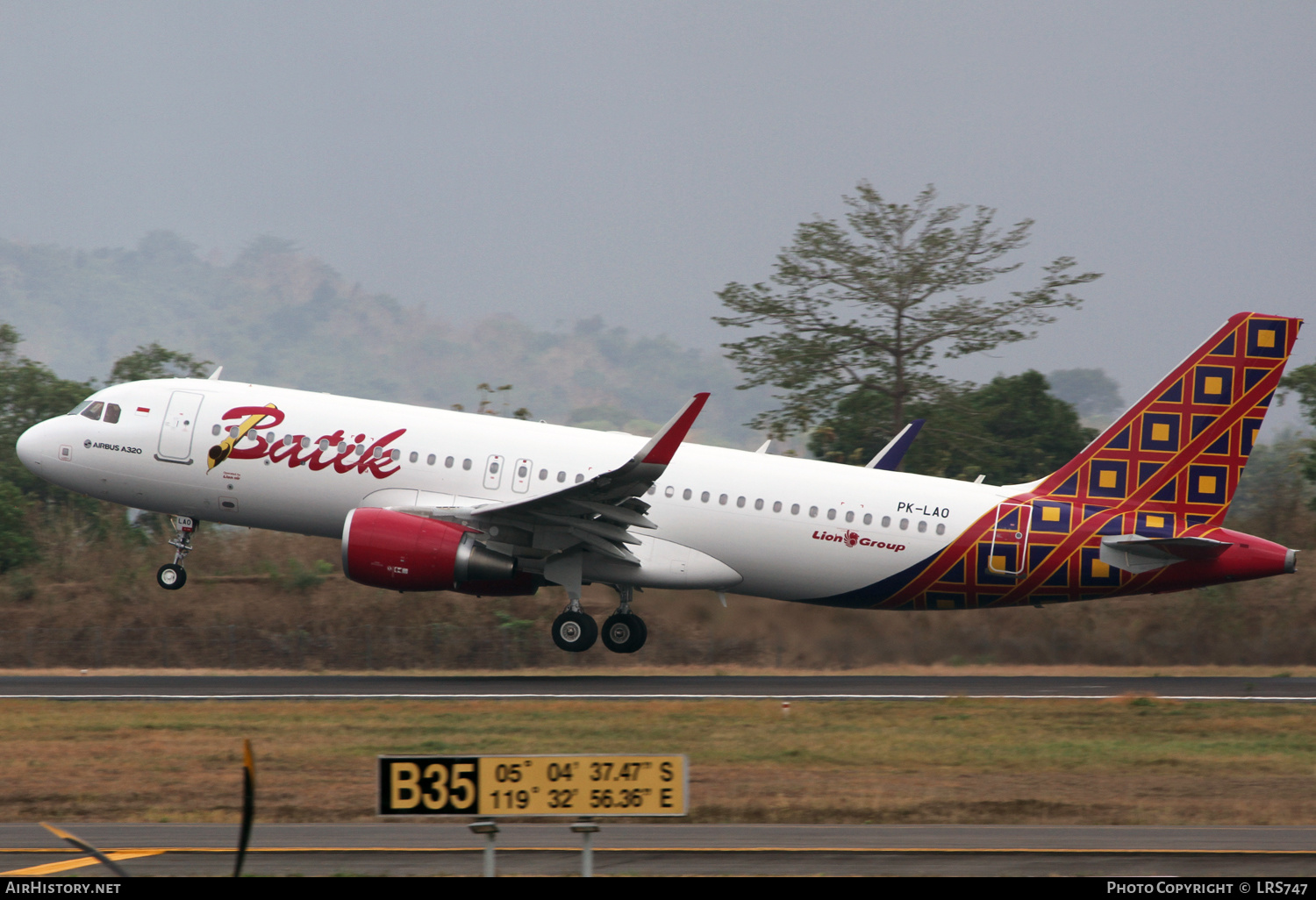 Aircraft Photo of PK-LAO | Airbus A320-214 | Batik Air | AirHistory.net #424799