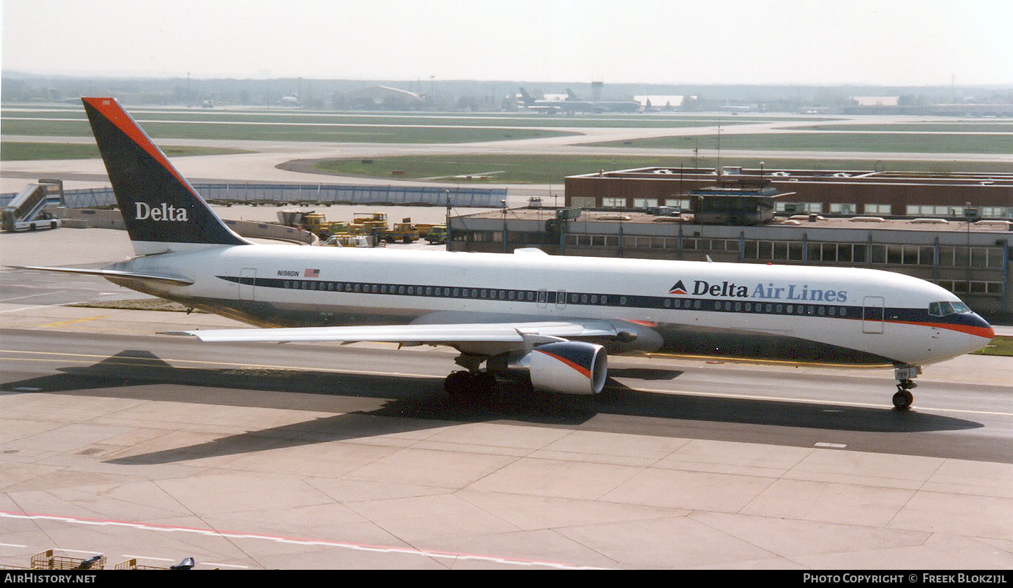 Aircraft Photo of N198DN | Boeing 767-332/ER | Delta Air Lines | AirHistory.net #424909