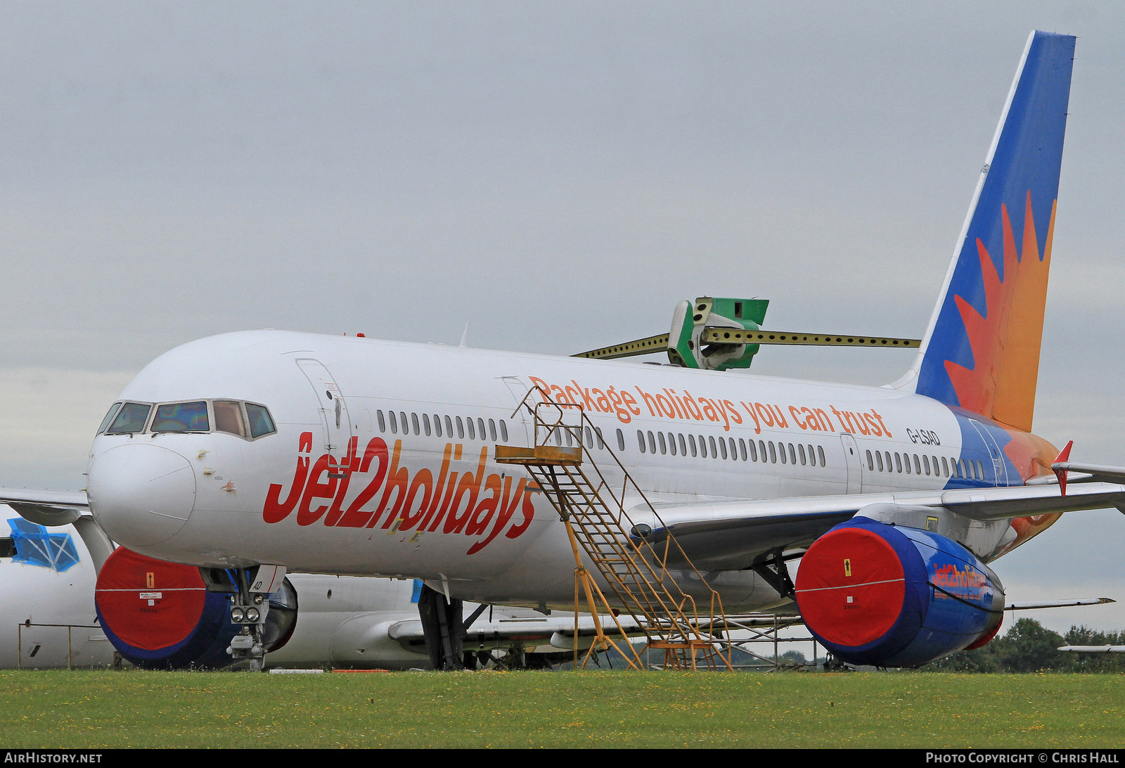 Aircraft Photo of G-LSAD | Boeing 757-236 | Jet2 Holidays | AirHistory.net #424967