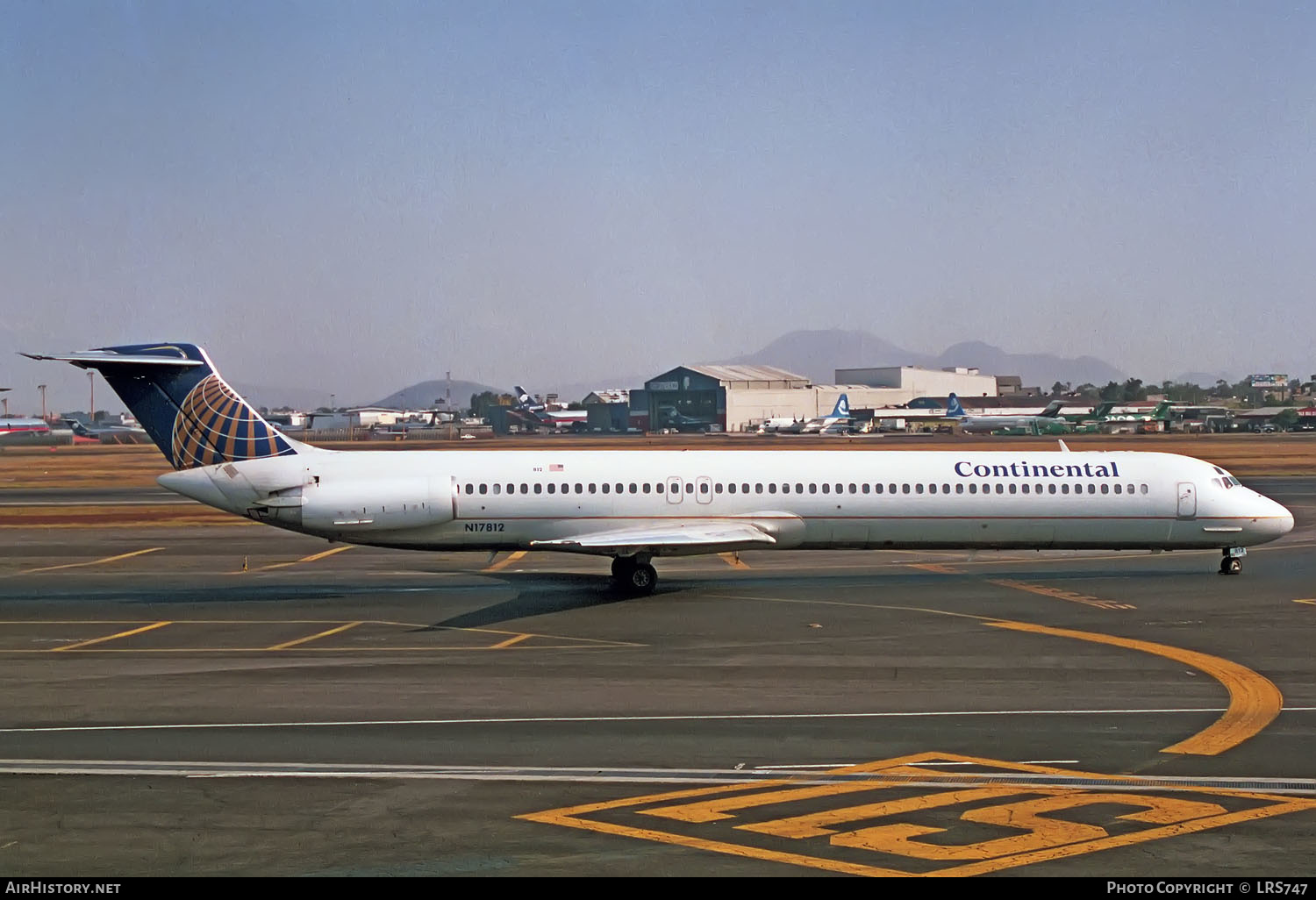 Aircraft Photo of N17812 | McDonnell Douglas MD-82 (DC-9-82) | Continental Airlines | AirHistory.net #424975