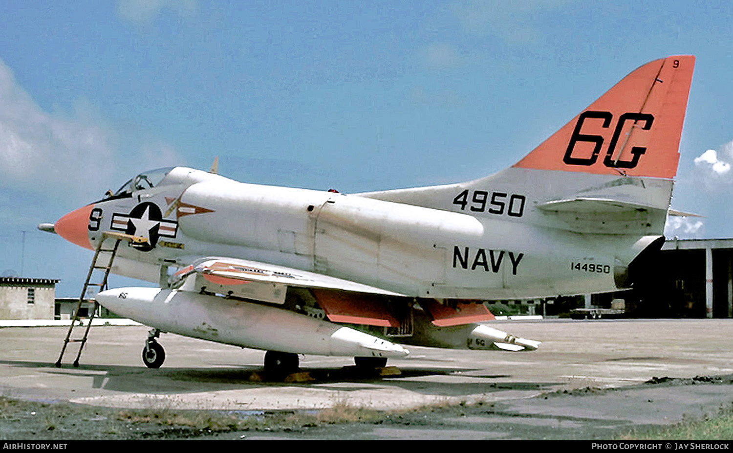 Aircraft Photo of 144950 / 4950 | Douglas A-4B Skyhawk | USA - Navy | AirHistory.net #425064