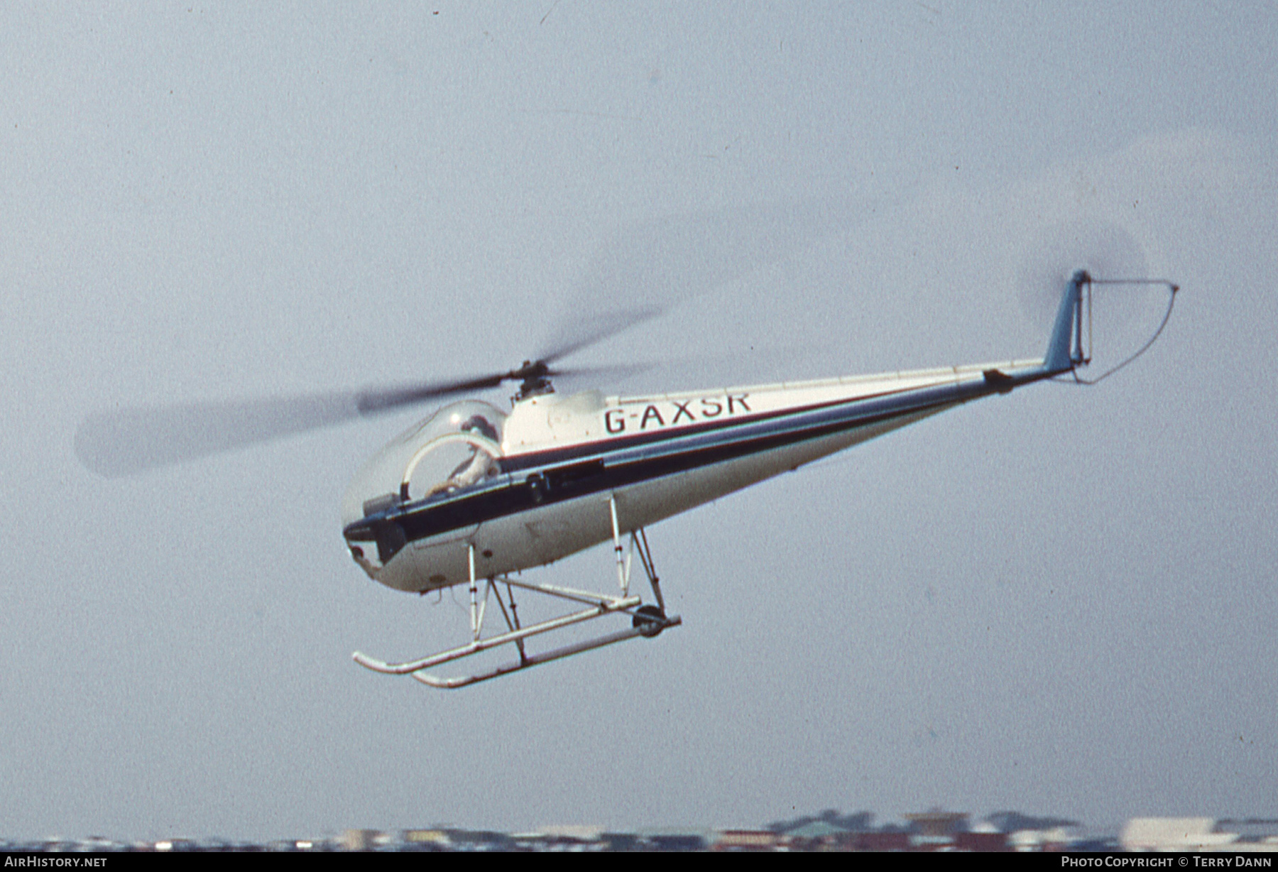 Aircraft Photo of G-AXSR | Brantly B-2B | AirHistory.net #425082