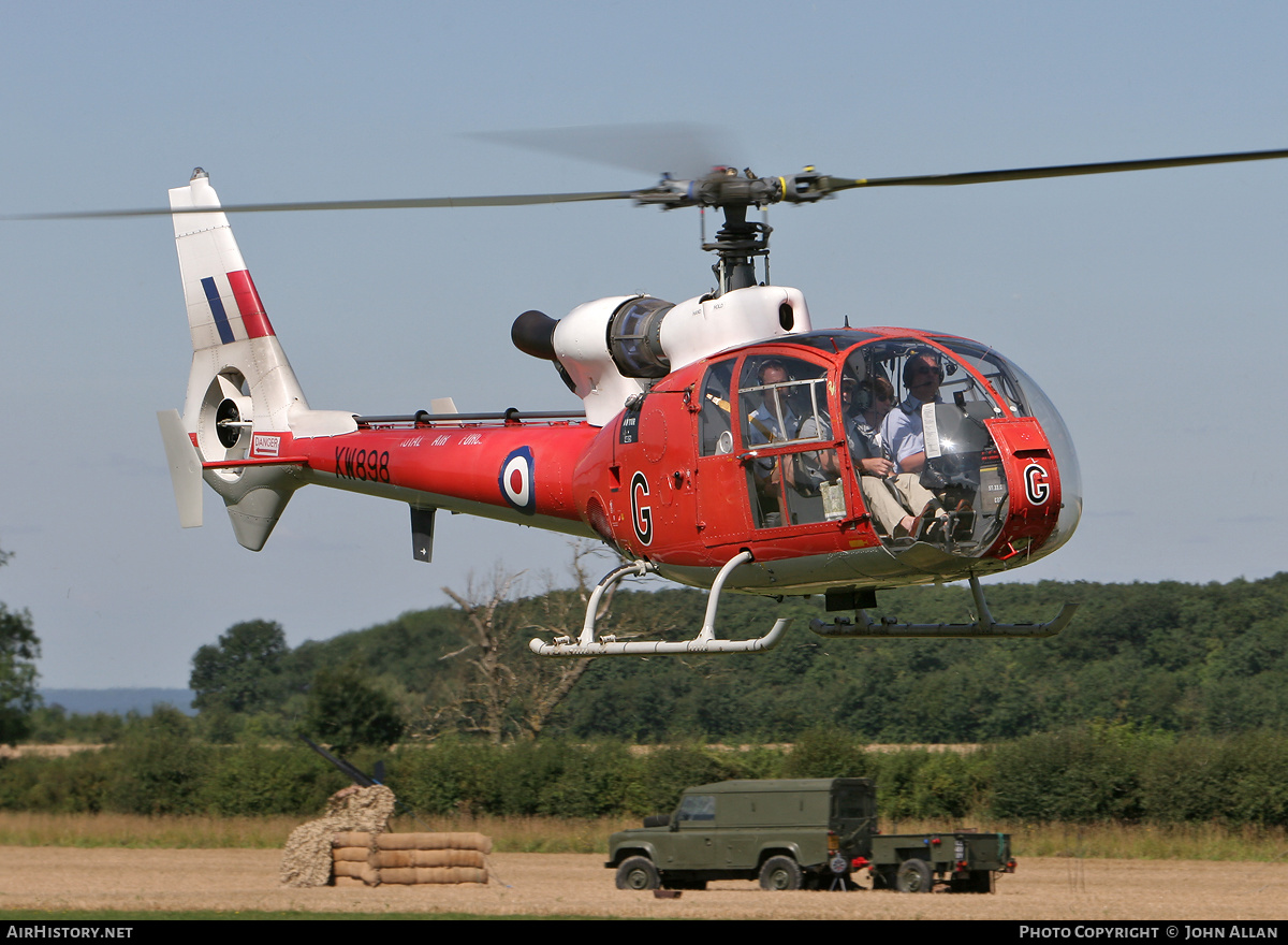 Aircraft Photo of G-CBXT / XW898 | Aerospatiale SA-341D Gazelle HT3 | UK - Air Force | AirHistory.net #425187