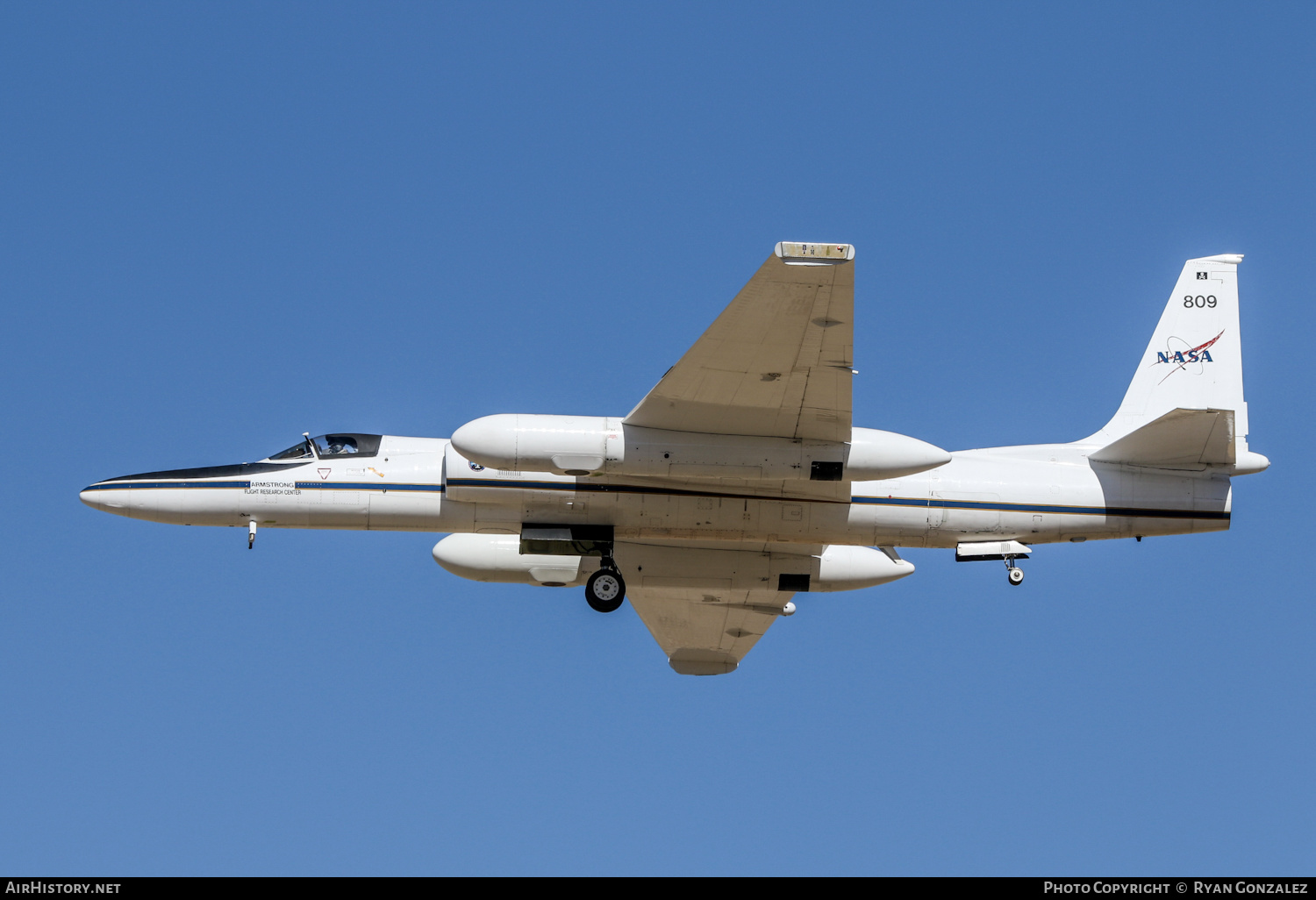 Aircraft Photo of N809NA / 809 / 80-1097 | Lockheed ER-2 | NASA - National Aeronautics and Space Administration | AirHistory.net #425213