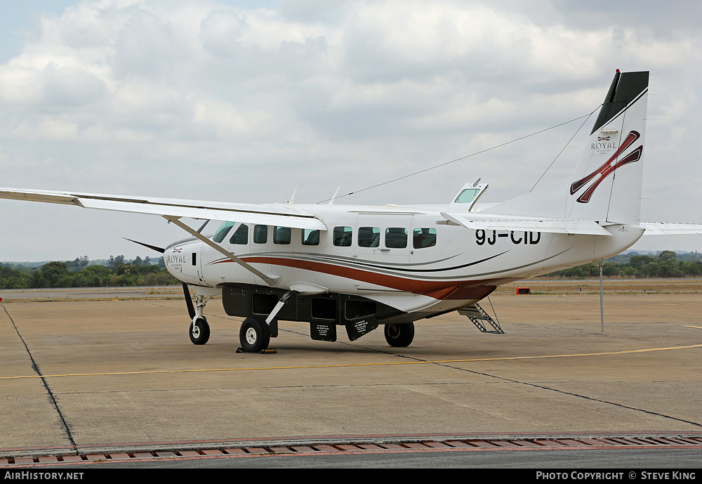 Aircraft Photo of 9J-CID | Cessna 208B Grand Caravan | Royal Air Charters | AirHistory.net #425267