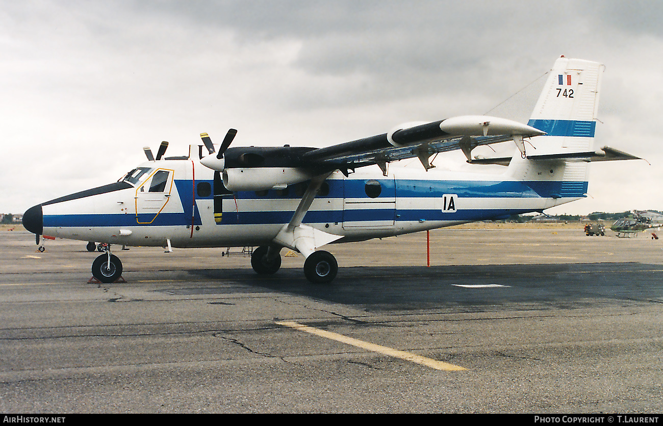 Aircraft Photo of 742 | De Havilland Canada DHC-6-300 Twin Otter | France - Air Force | AirHistory.net #425316