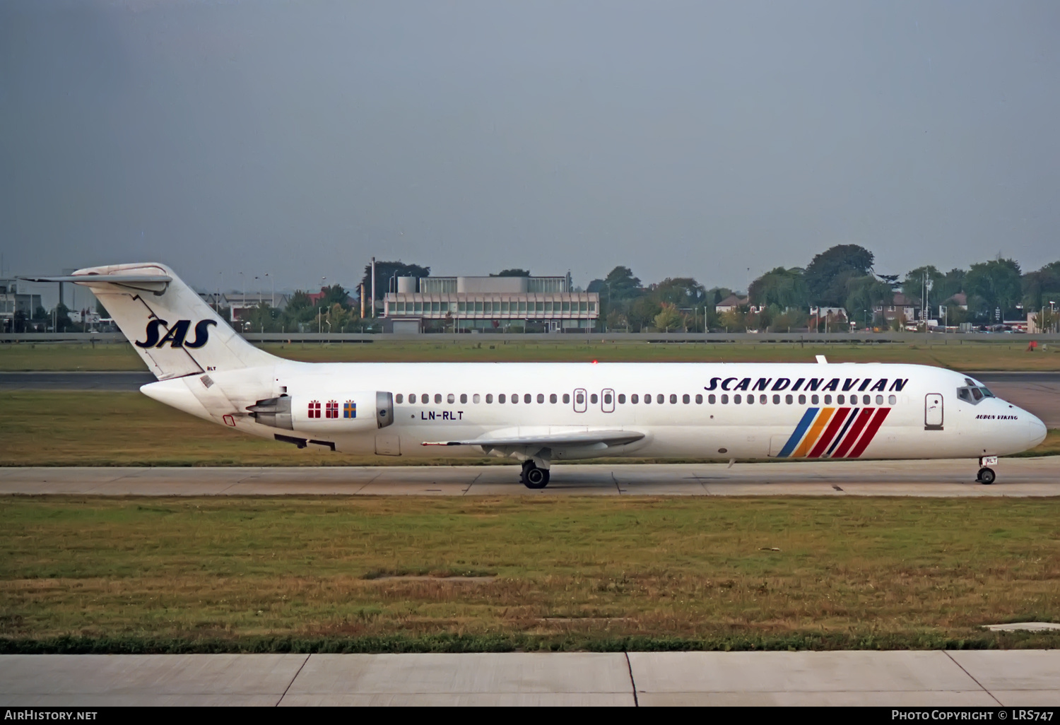 Aircraft Photo of LN-RLT | McDonnell Douglas DC-9-41 | Scandinavian Airlines - SAS | AirHistory.net #425347