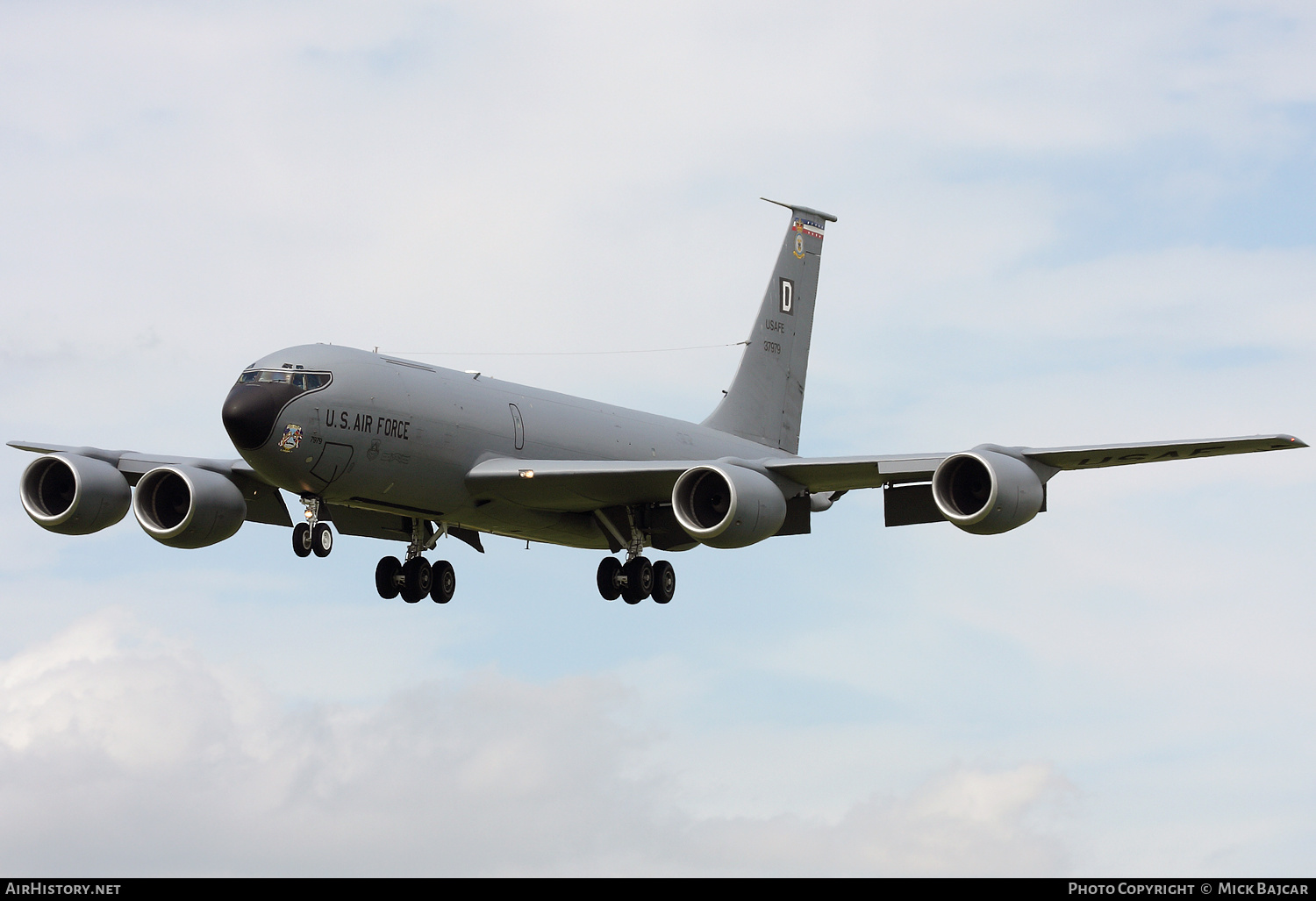 Aircraft Photo of 63-7979 / 37979 | Boeing KC-135R Stratotanker | USA - Air Force | AirHistory.net #425371