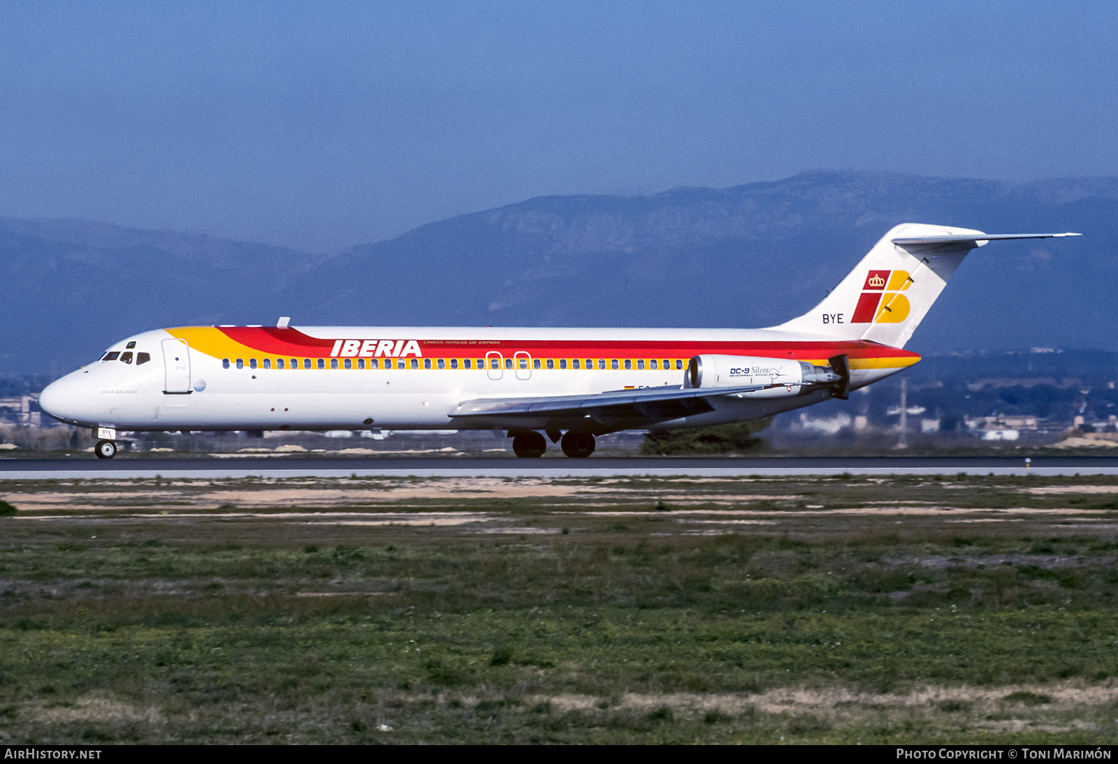 Aircraft Photo of EC-BYE | McDonnell Douglas DC-9-32 | Iberia | AirHistory.net #425654