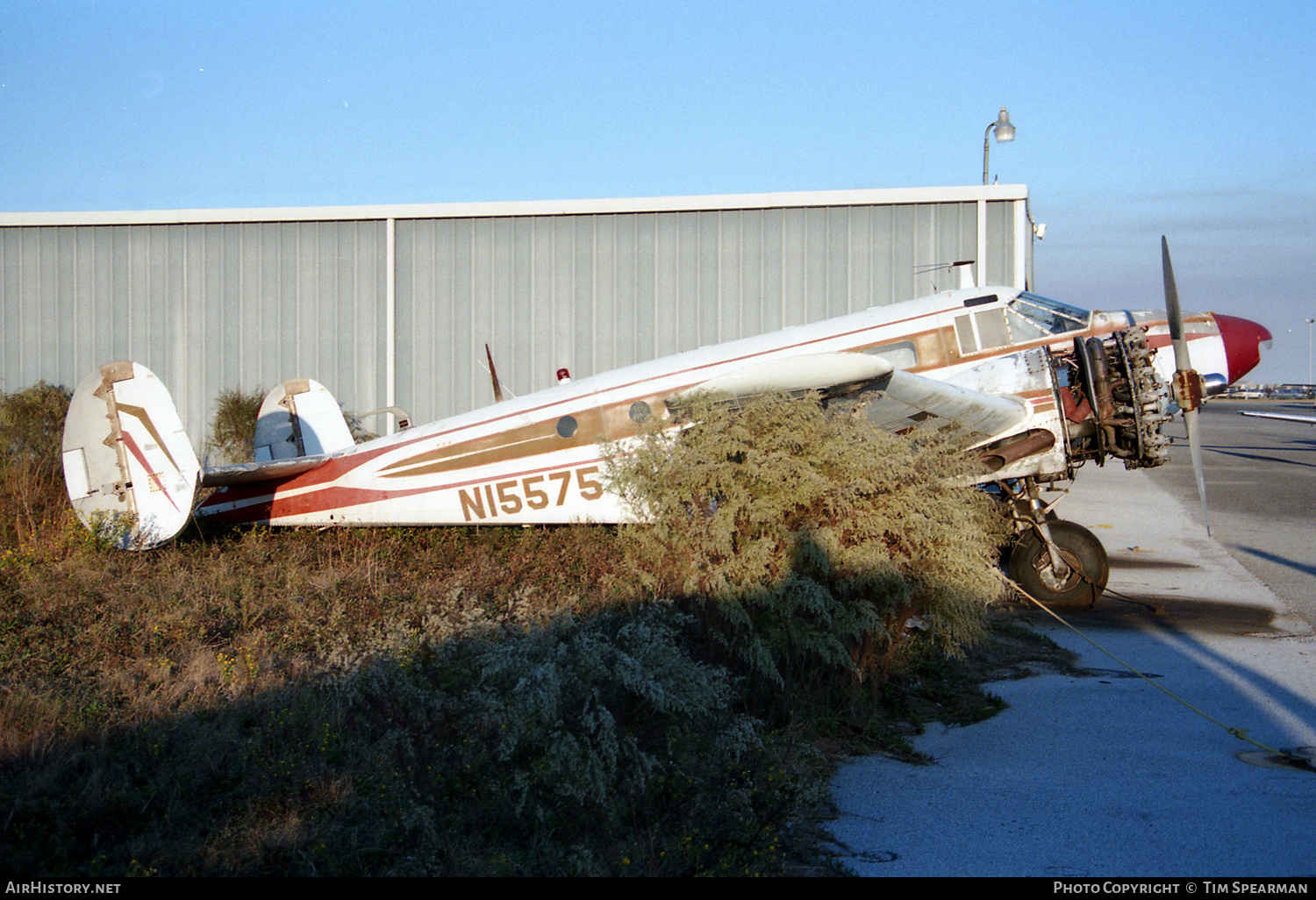 Aircraft Photo of N15575 | Beech D18S | AirHistory.net #425886