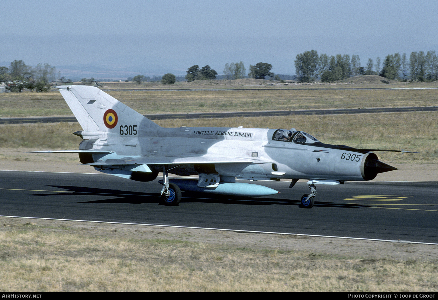 Aircraft Photo of 6305 | Mikoyan-Gurevich MiG-21MF Lancer C | Romania - Air Force | AirHistory.net #426017