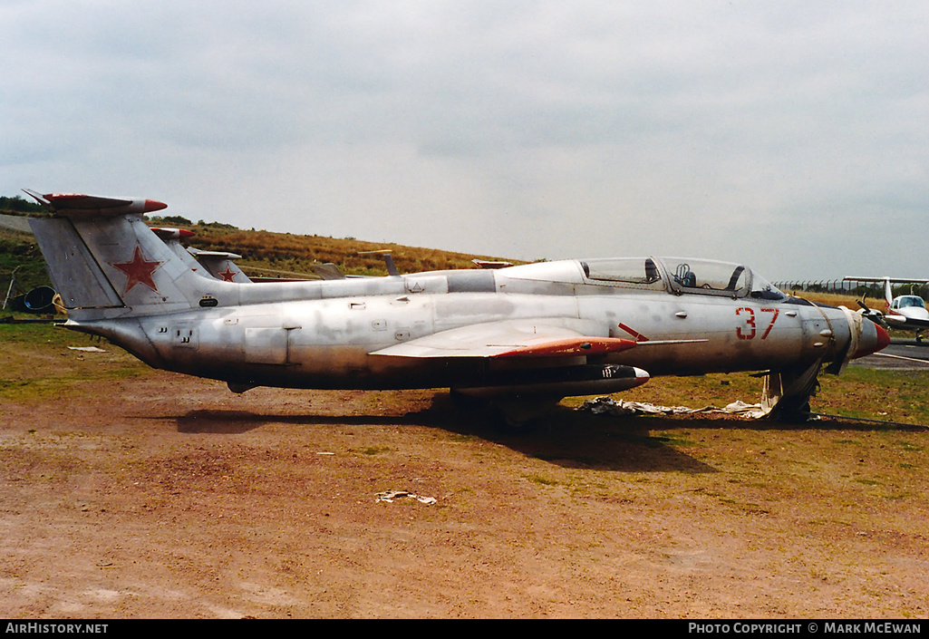 Aircraft Photo of 37 red | Aero L-29 Delfin | Russia - Air Force | AirHistory.net #426165