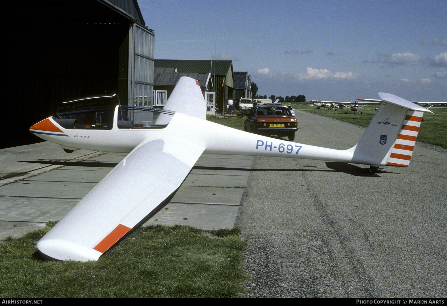 Aircraft Photo of PH-697 | Grob G-103 Twin II | Vliegclub Midden Zeeland - VMZ | AirHistory.net #426199