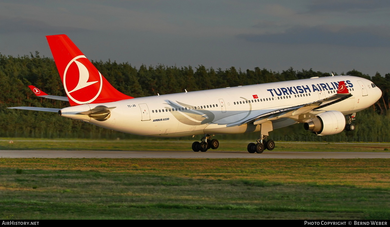 Aircraft Photo of TC-JIS | Airbus A330-223 | Turkish Airlines | AirHistory.net #426257