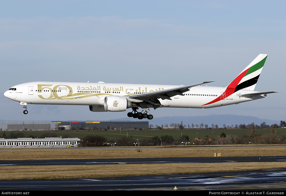 Aircraft Photo of A6-EGB | Boeing 777-31H/ER | Emirates | AirHistory.net #426269