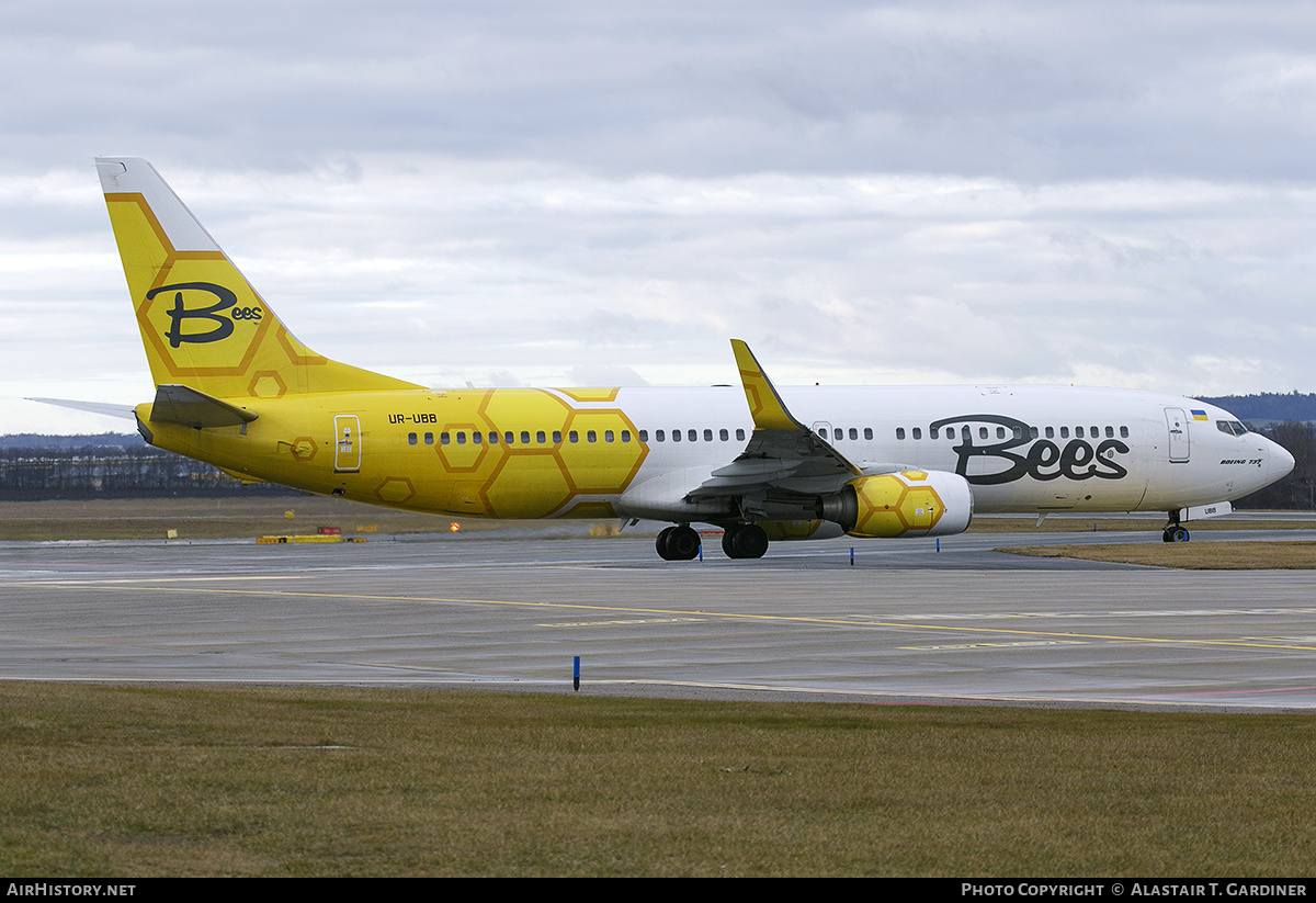 Aircraft Photo of UR-UBB | Boeing 737-8HX | Bees Airline | AirHistory.net #426336