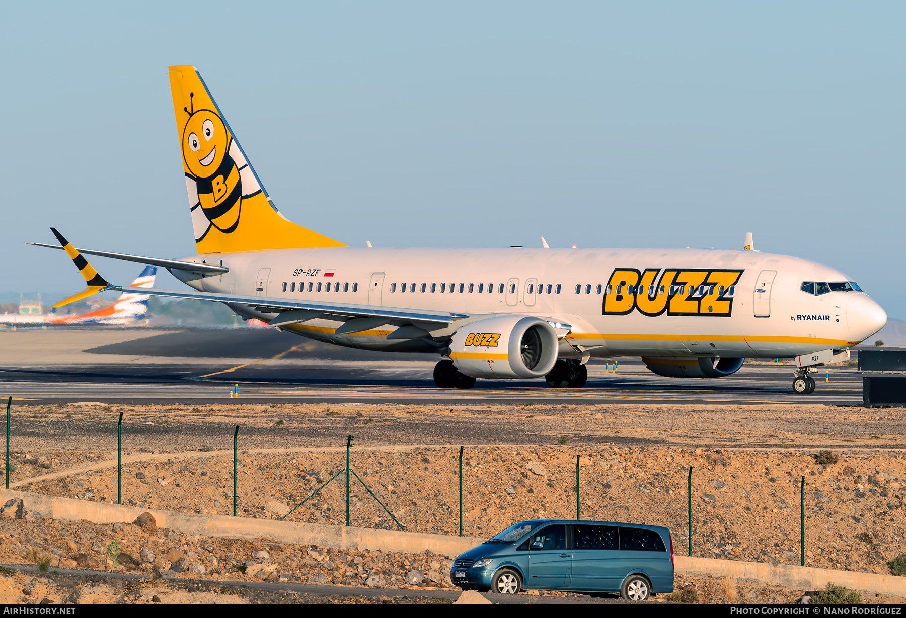 Aircraft Photo of SP-RZF | Boeing 737-8200 Max 200 | Buzz | AirHistory.net #426344