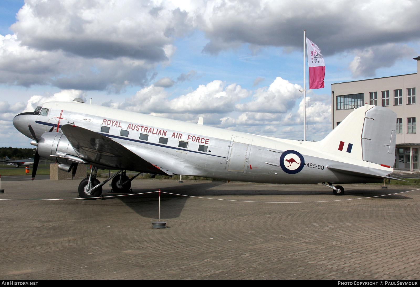 Aircraft Photo of A65-69 | Douglas C-47B Dakota Mk.4 | Australia - Air Force | AirHistory.net #426441