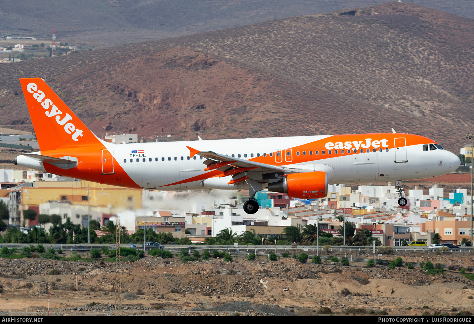 Aircraft Photo of OE-IJL | Airbus A320-214 | EasyJet | AirHistory.net #426602