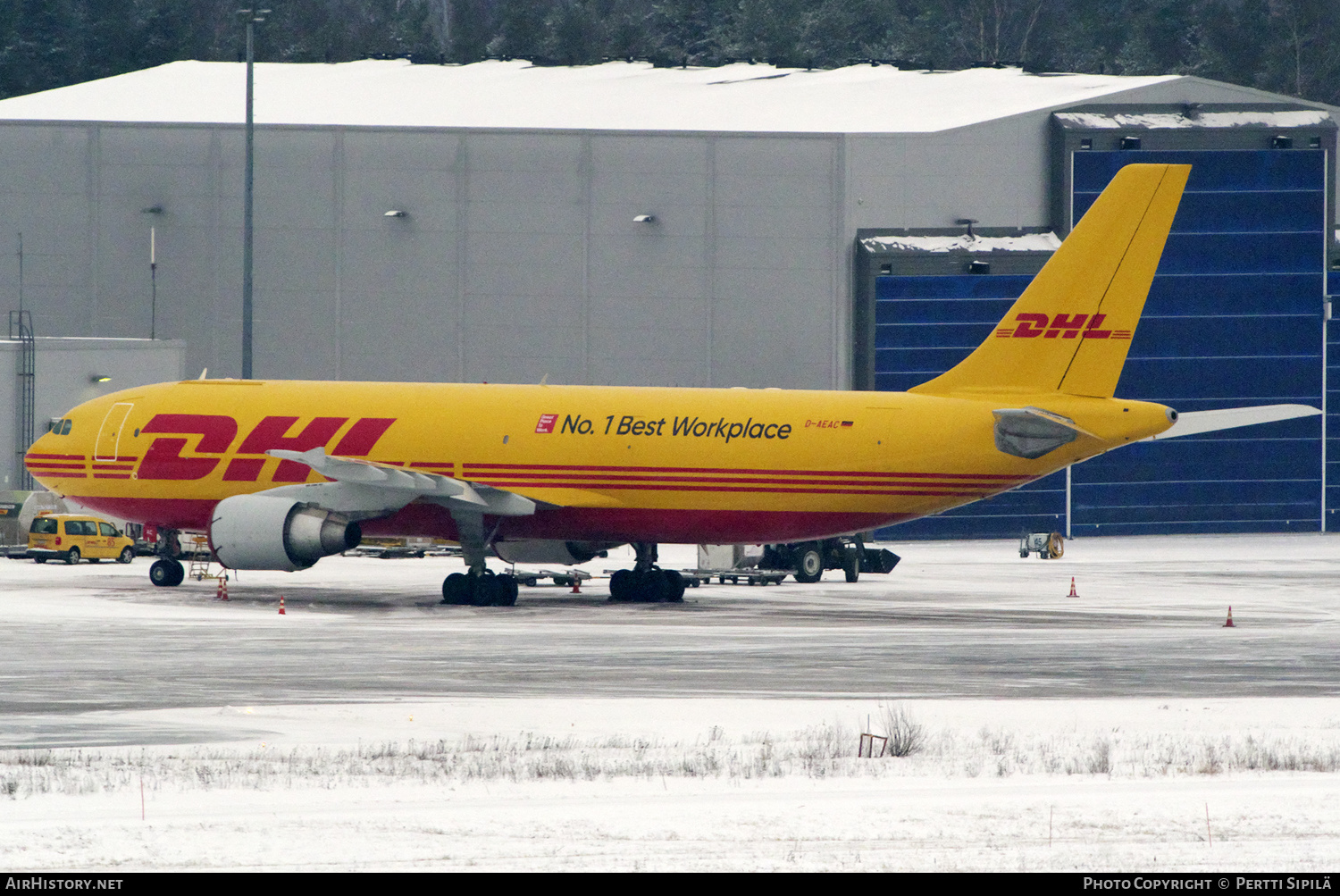 Aircraft Photo of D-AEAC | Airbus A300B4-622R(F) | DHL International | AirHistory.net #426611